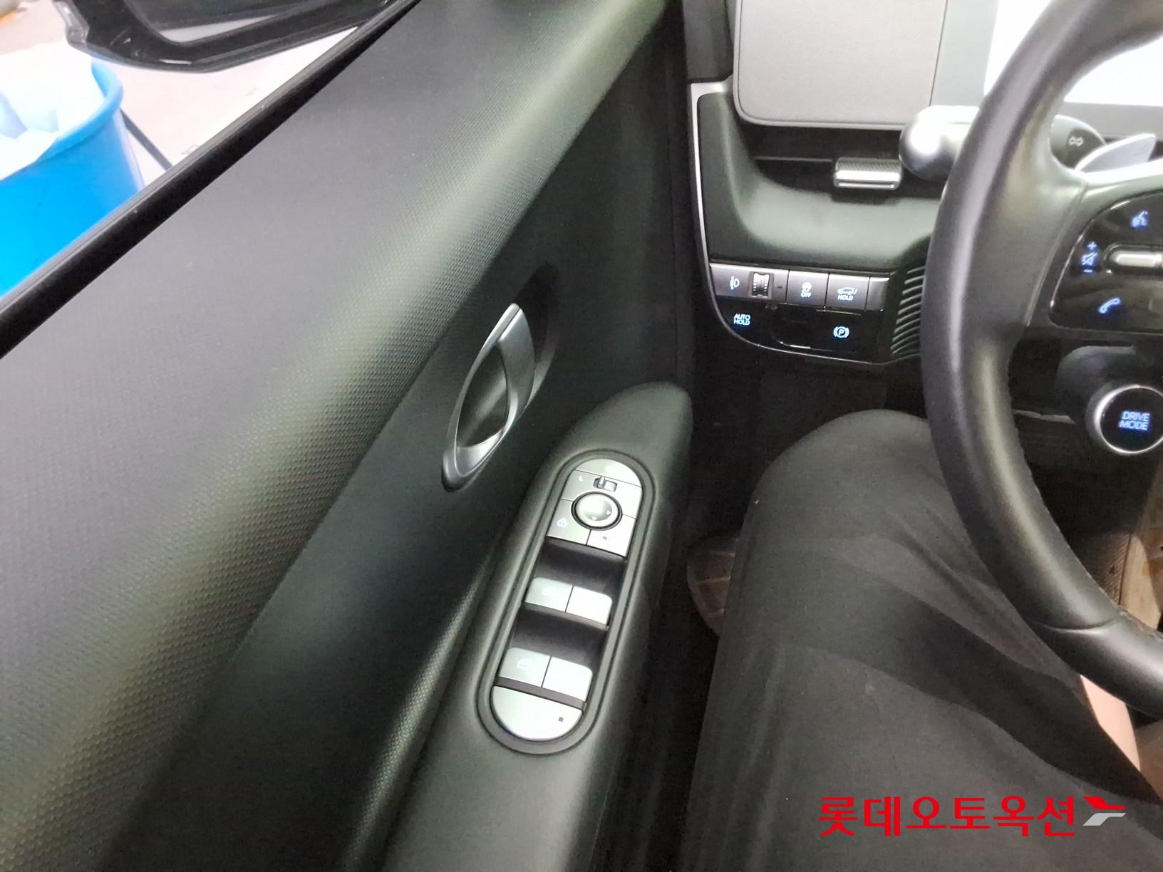 2022 - hyundai ioniq