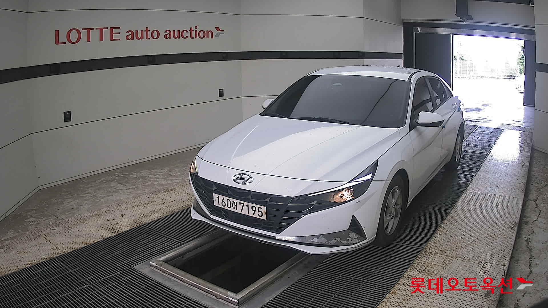 2021 - hyundai avante