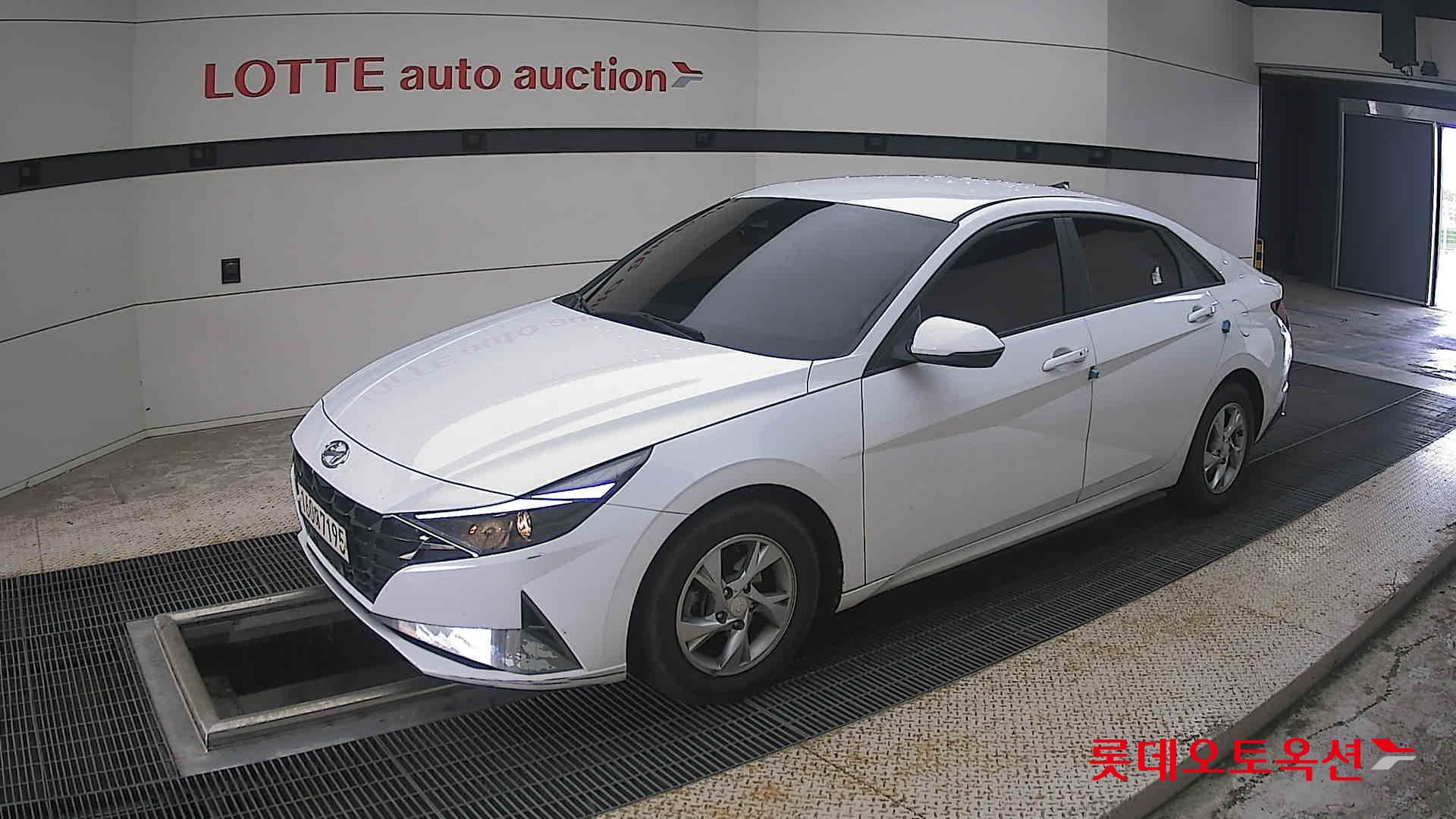 2021 - hyundai avante