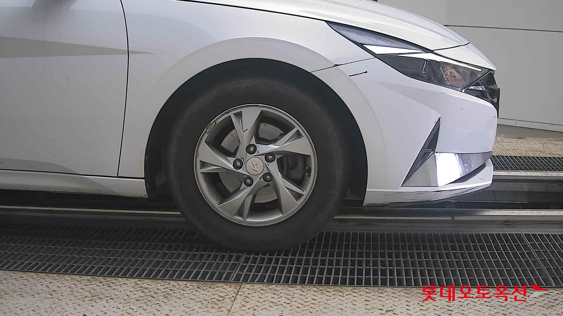 2021 - hyundai avante