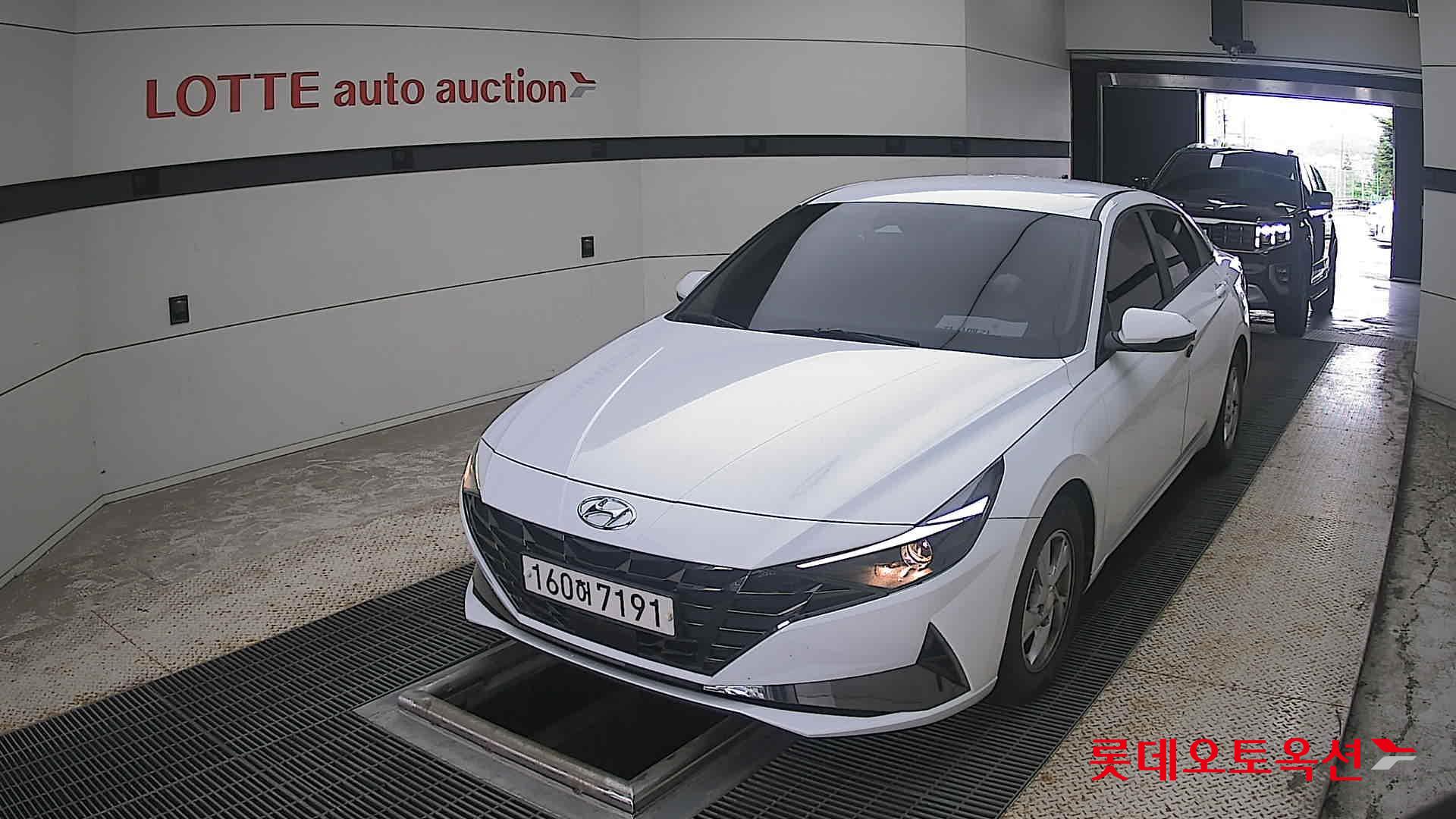 2021 - hyundai avante