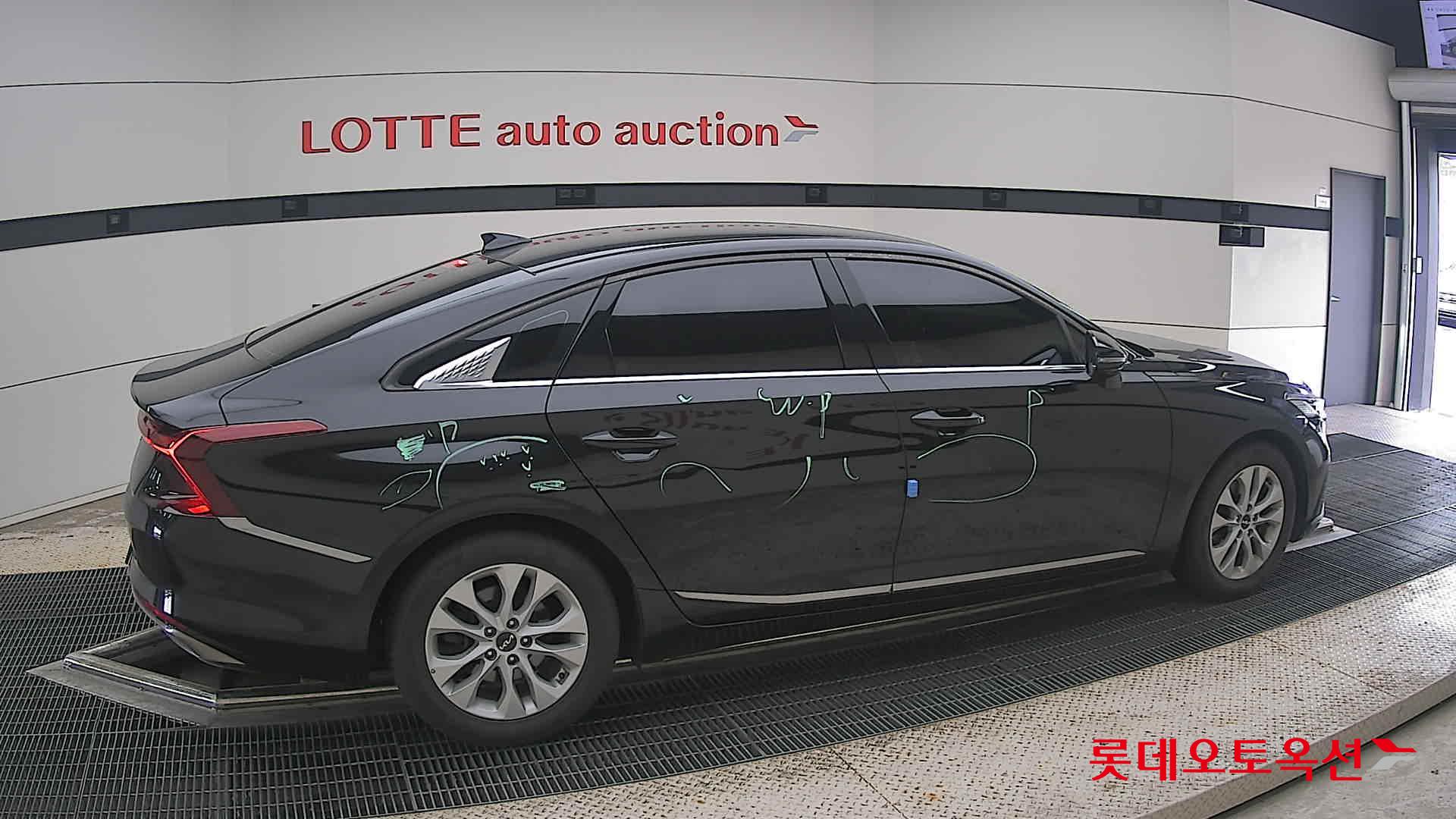 2023 - kia k8