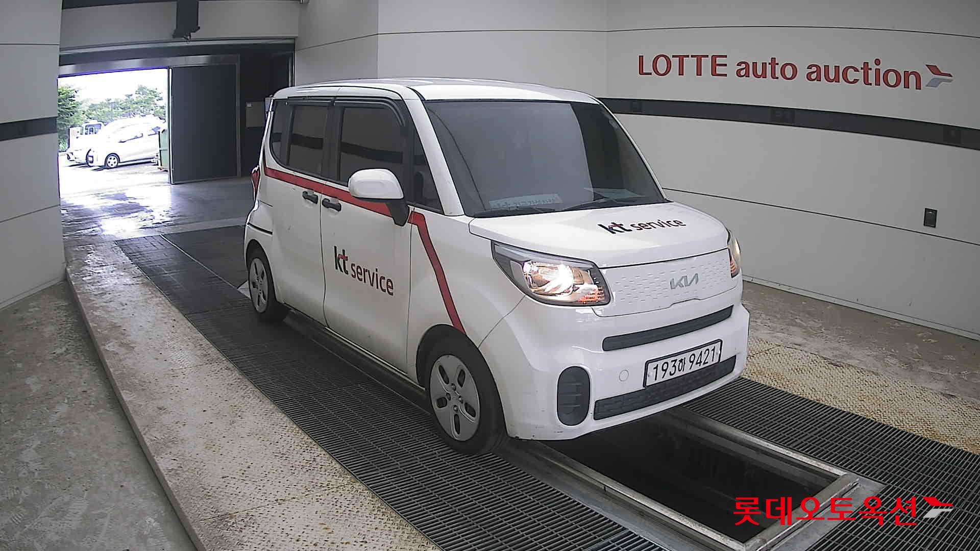 2022 - kia ray