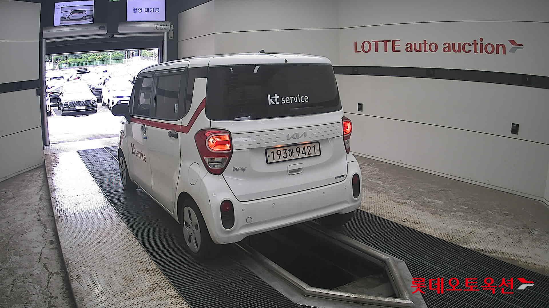 2022 - kia ray