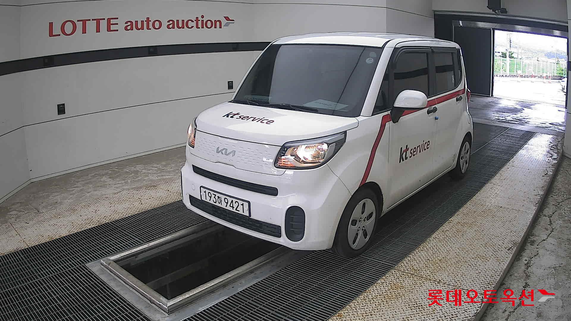 2022 - kia ray