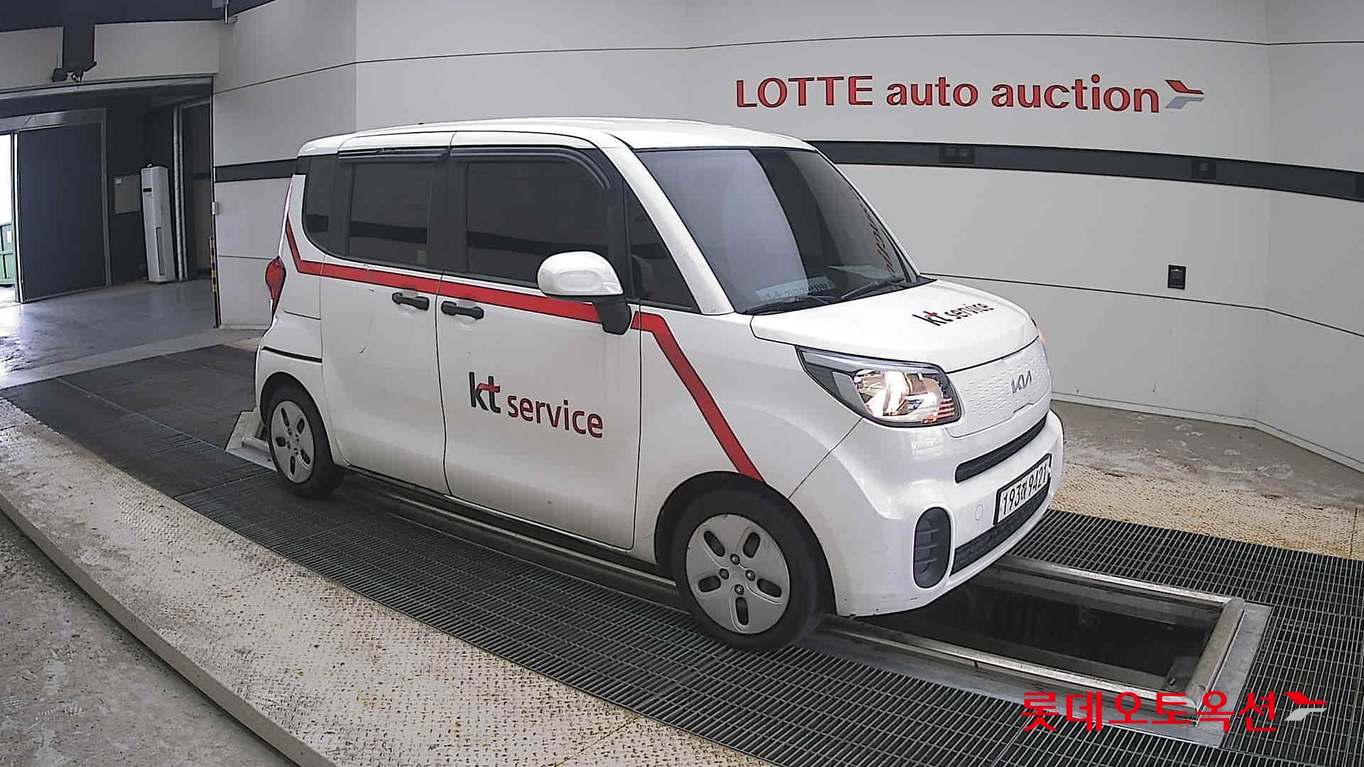 2022 - kia ray