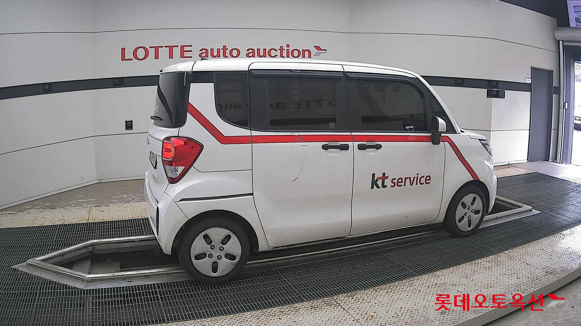 2022 - kia ray