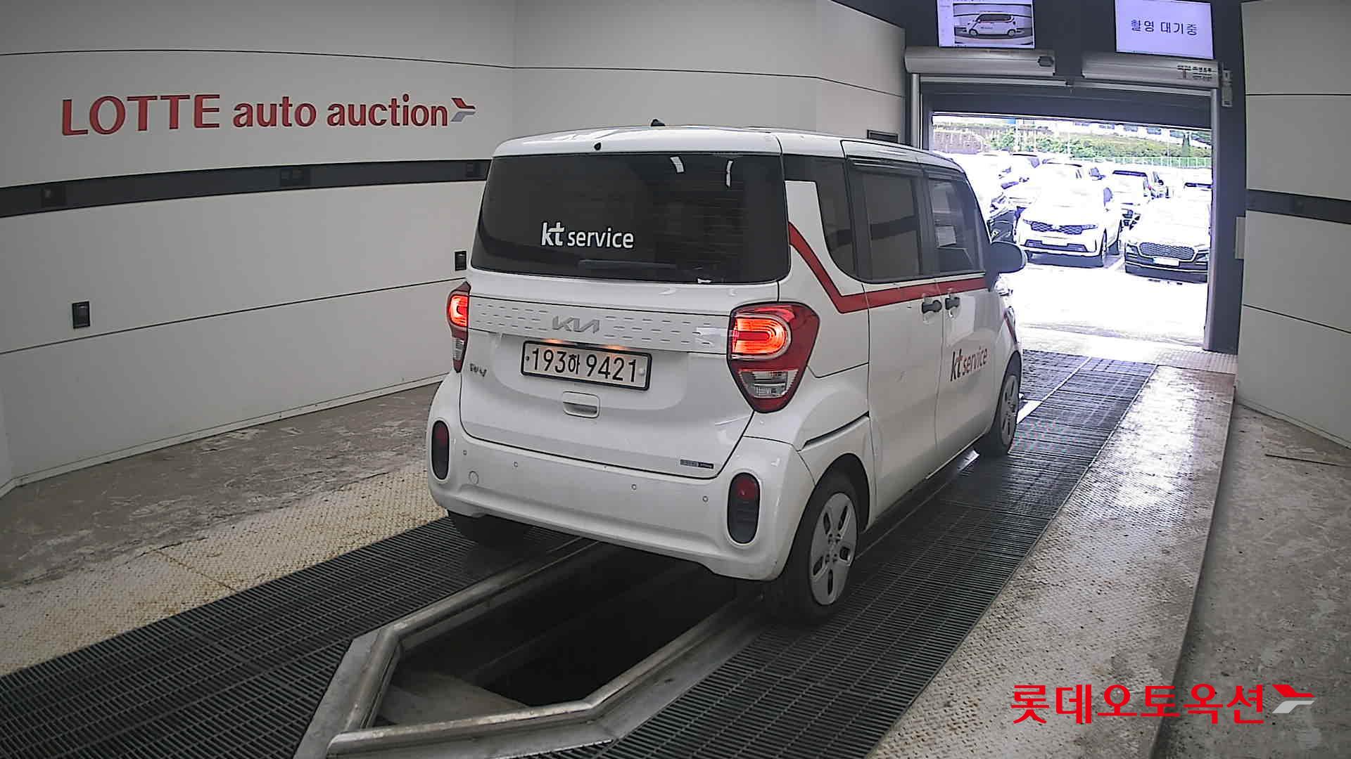 2022 - kia ray