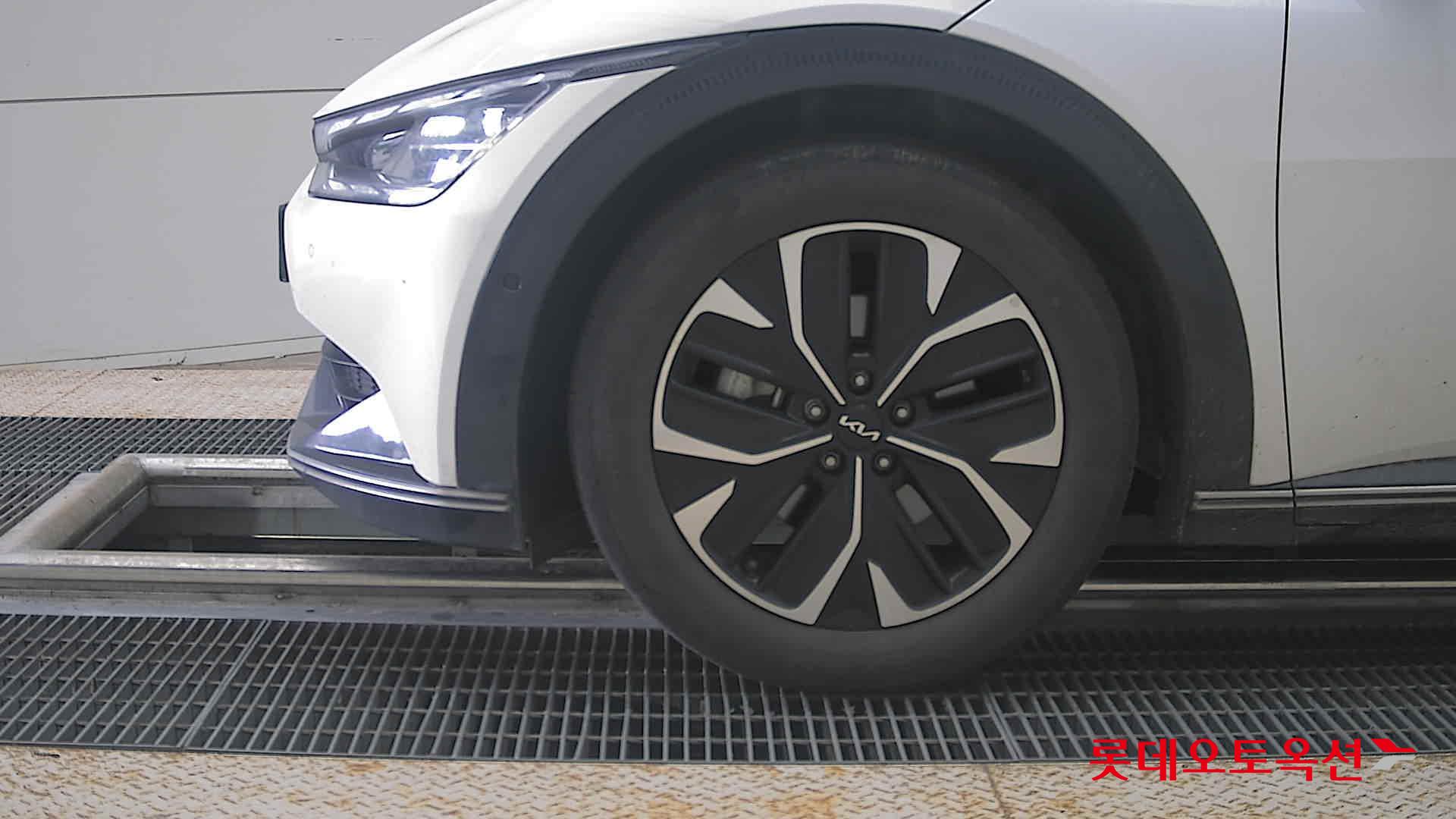 2022 - kia ev6