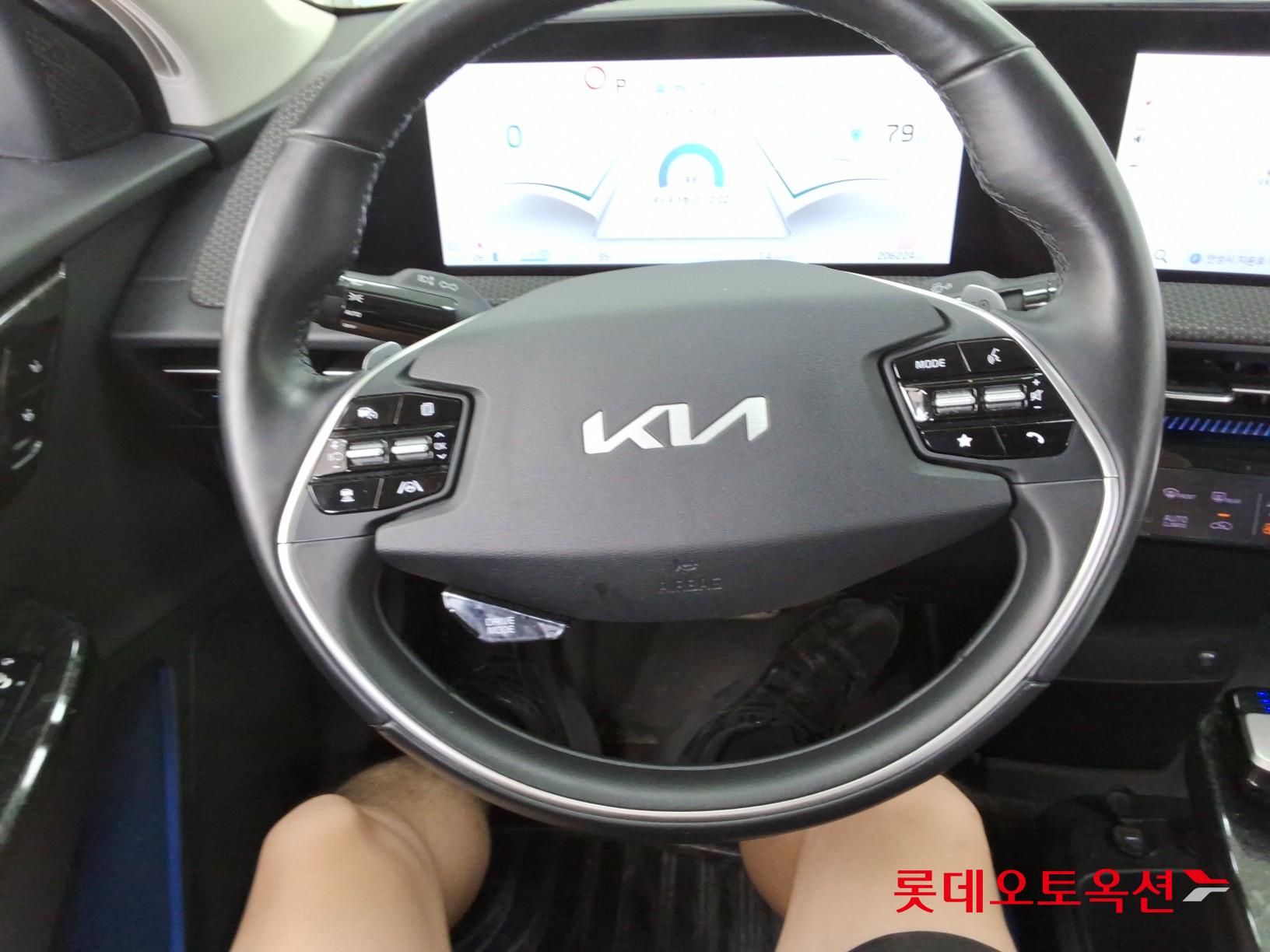 2022 - kia ev6