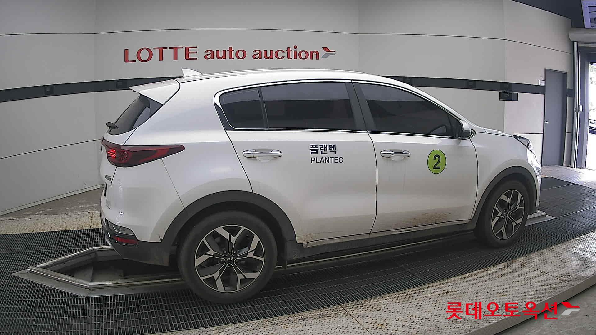 2020 - kia sportage