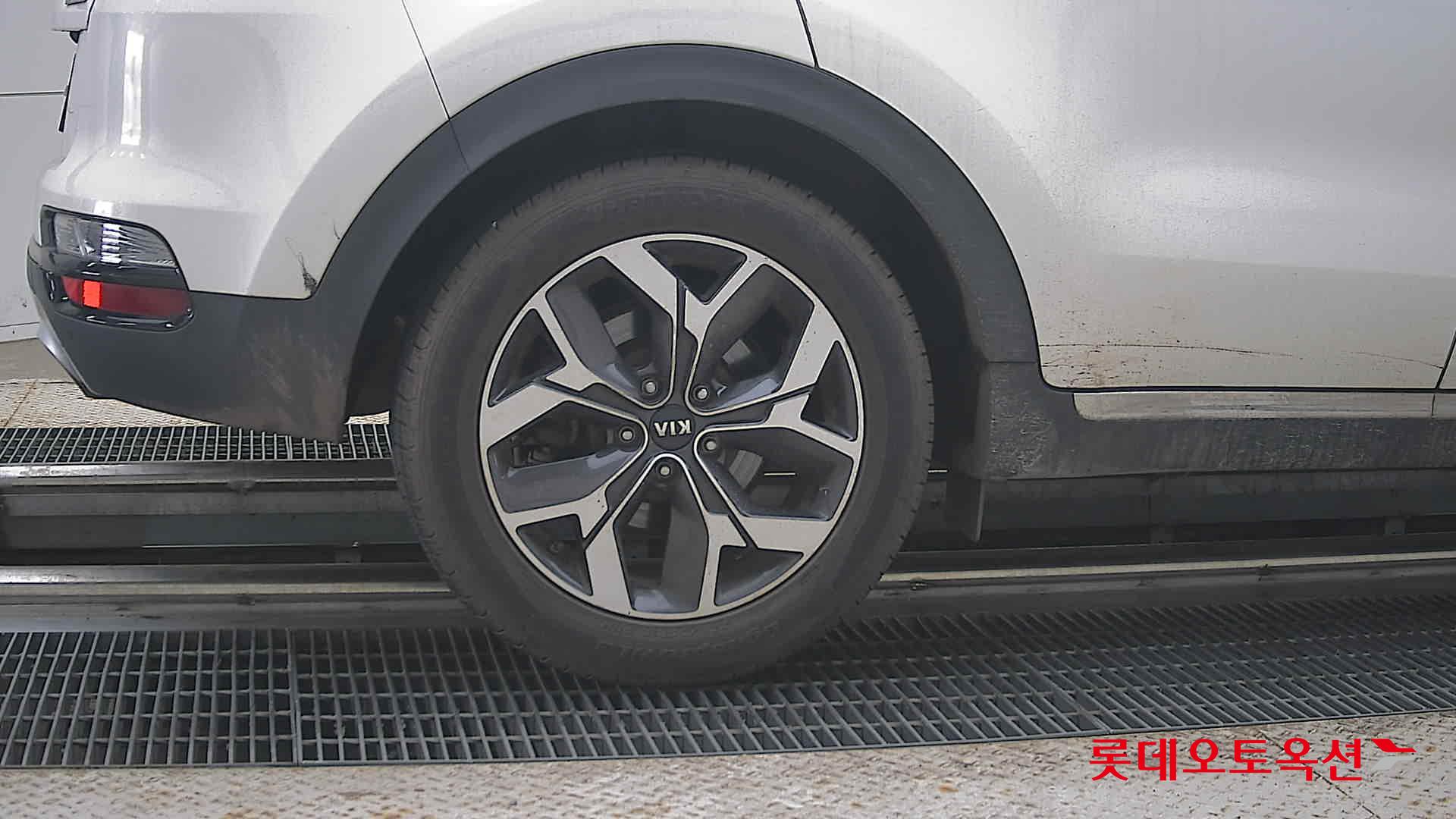 2020 - kia sportage