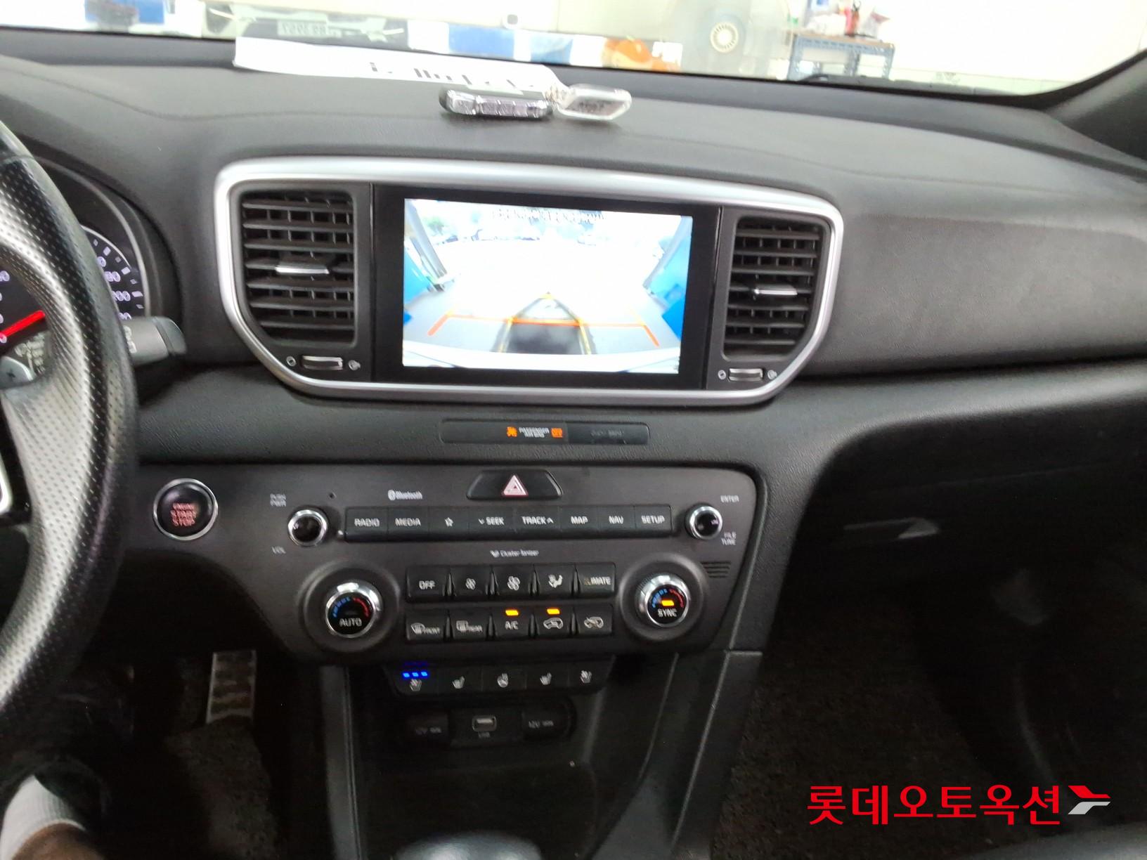 2020 - kia sportage
