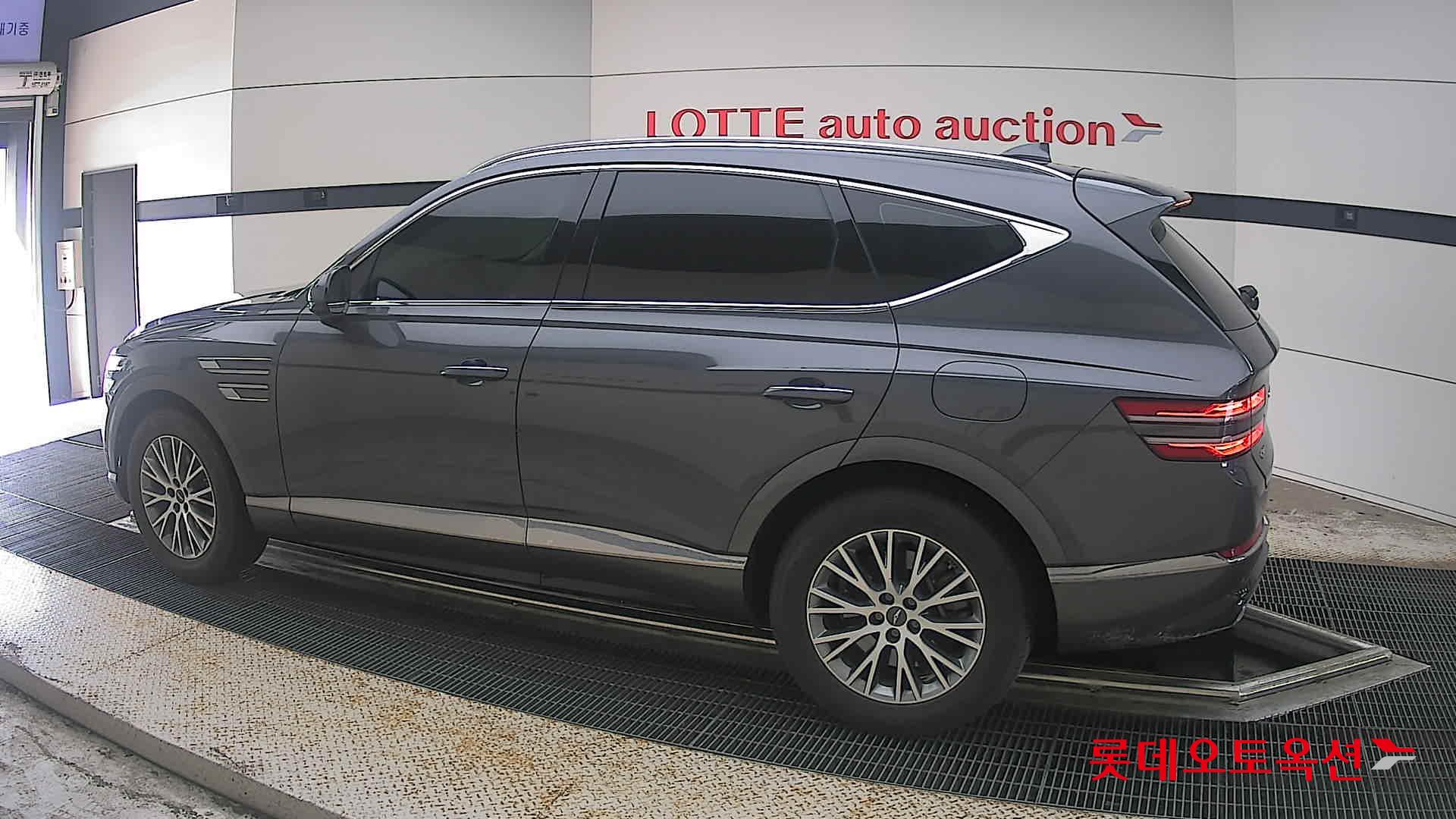 2020 - genesis gv80