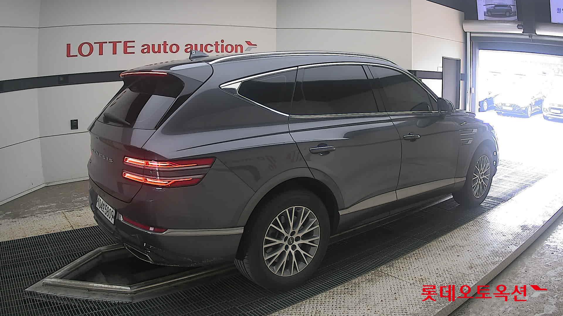2020 - genesis gv80