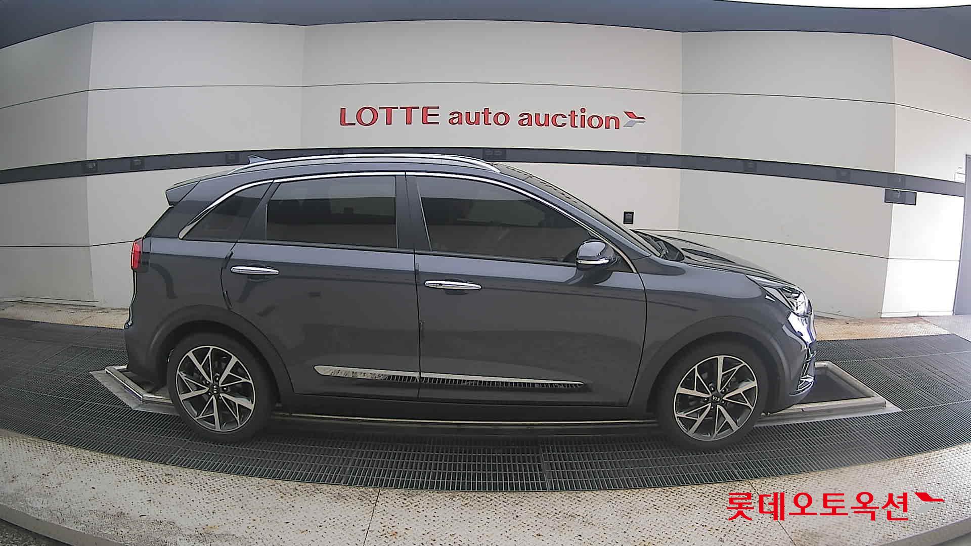 2020 - kia niro