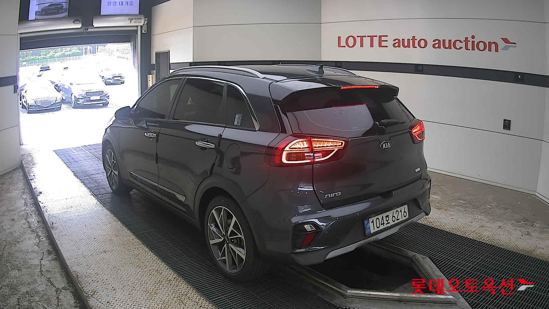 2020 - kia niro