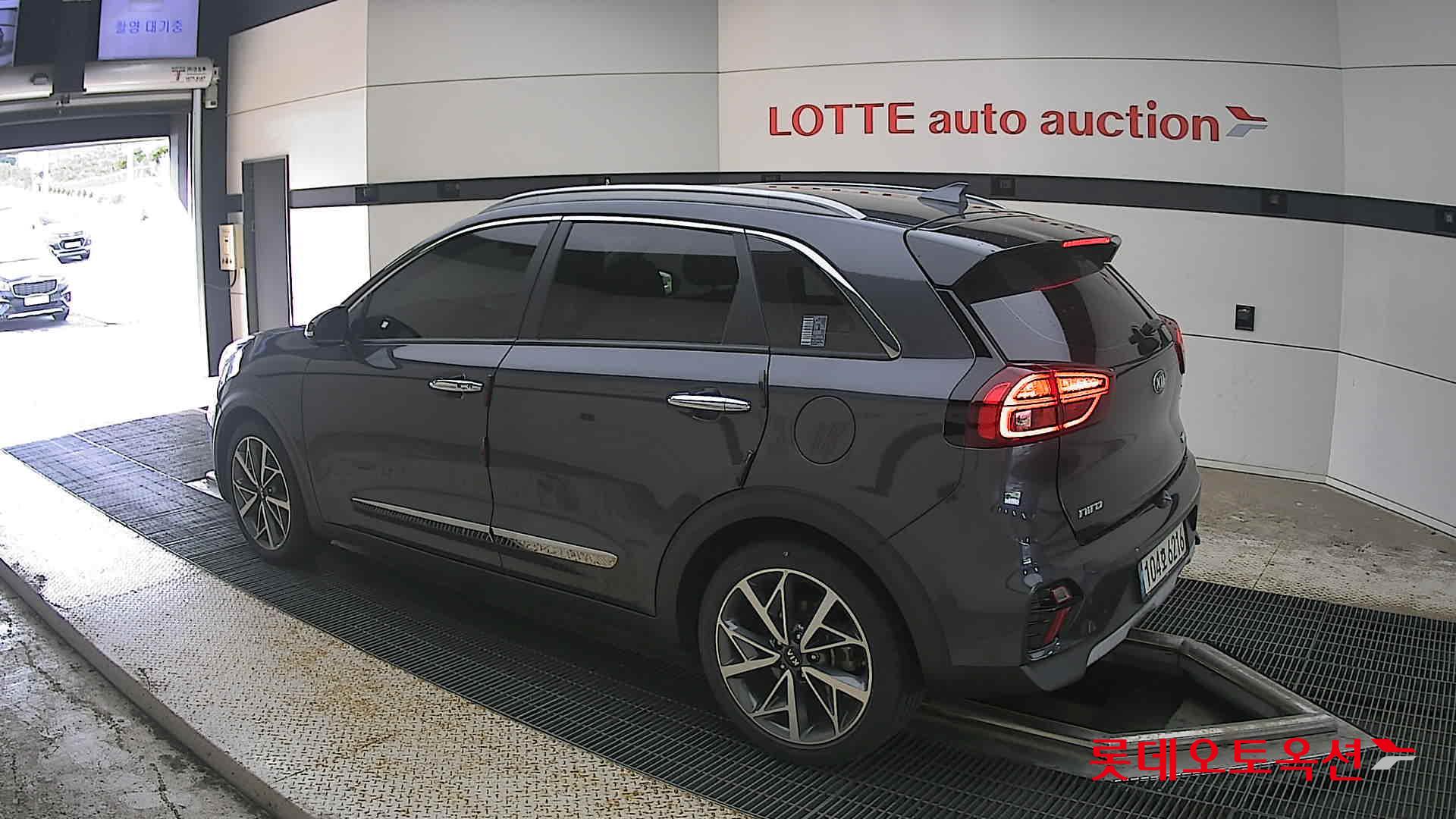 2020 - kia niro
