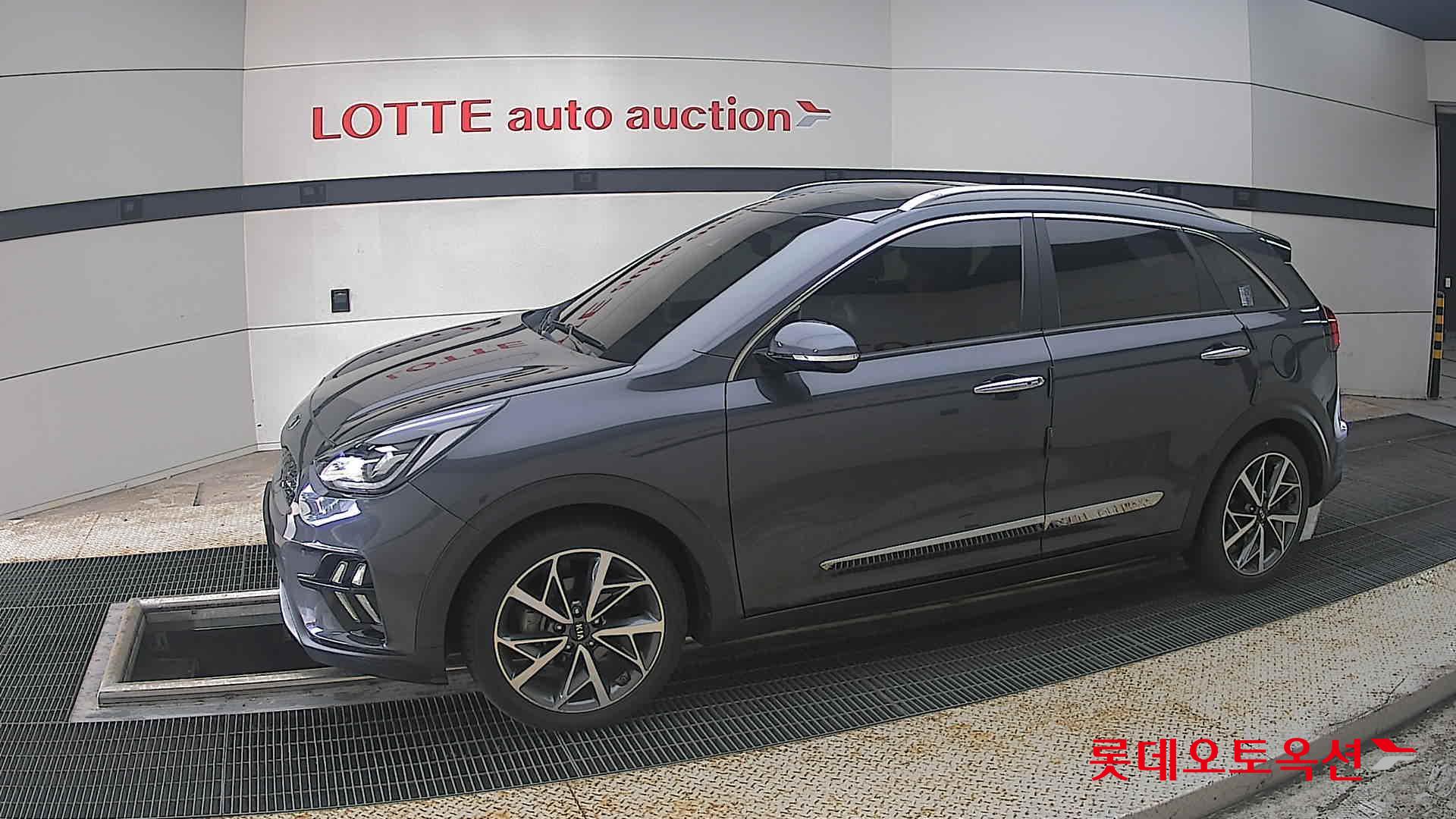 2020 - kia niro