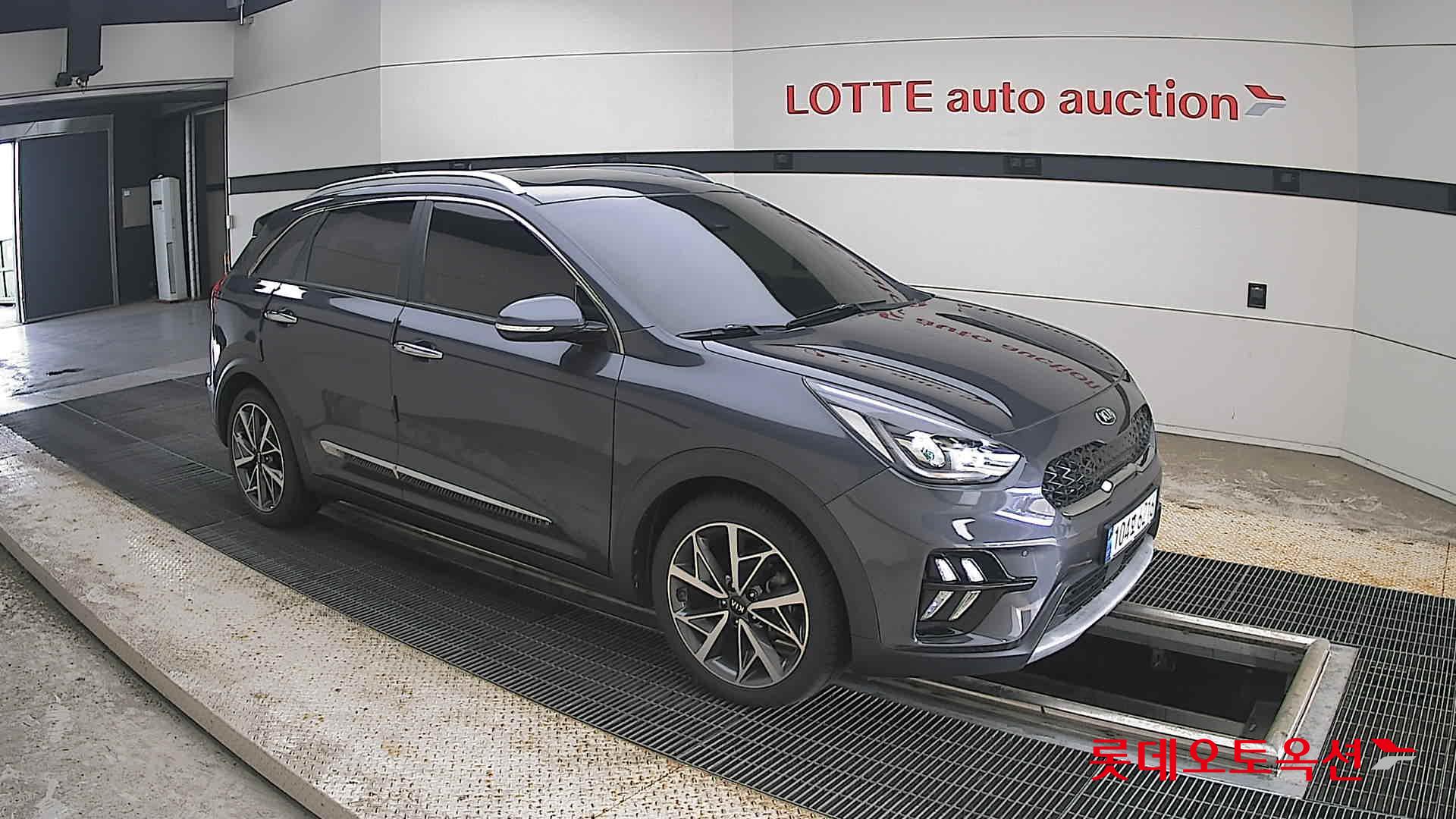 2020 - kia niro