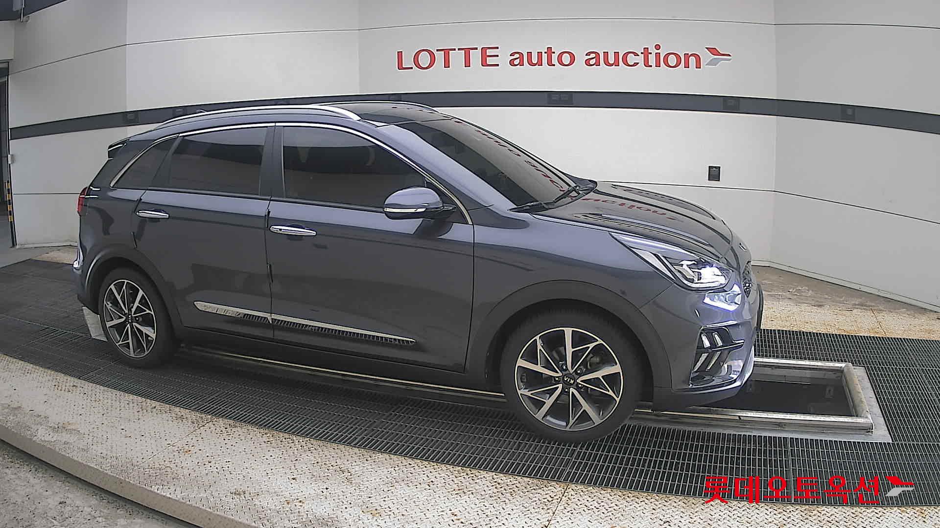 2020 - kia niro