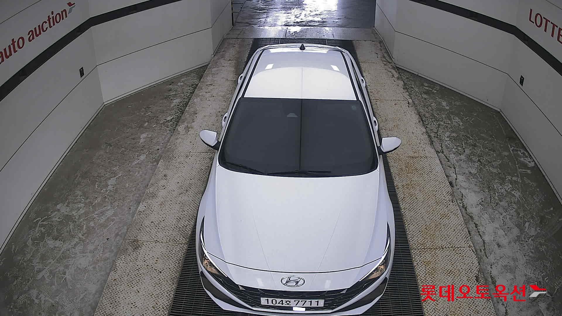 2021 - hyundai avante