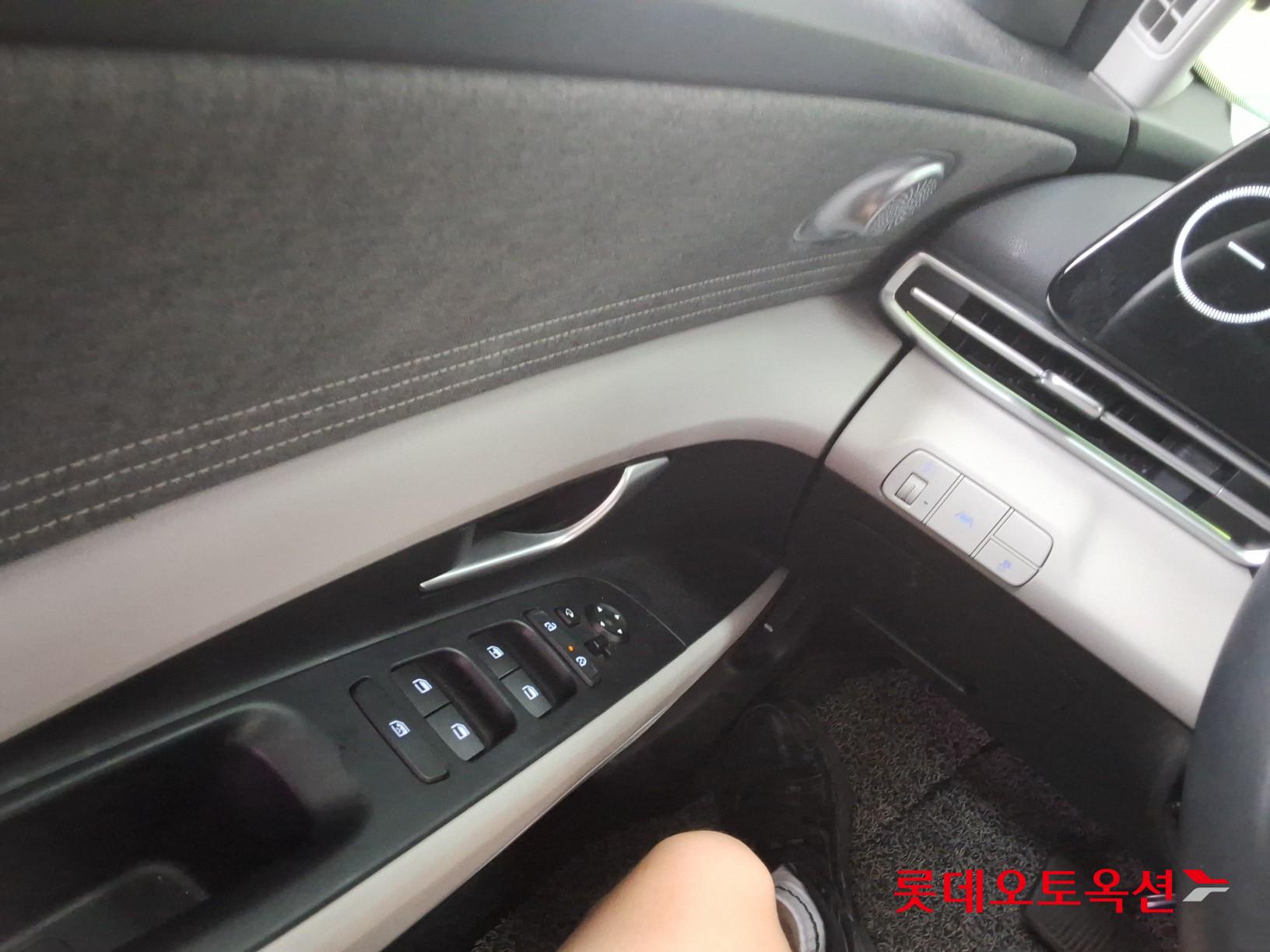 2021 - hyundai avante