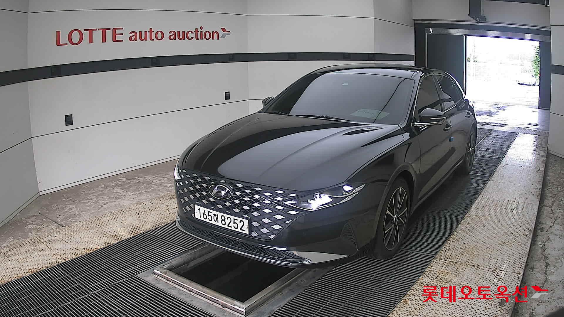 2022 - hyundai grandeur