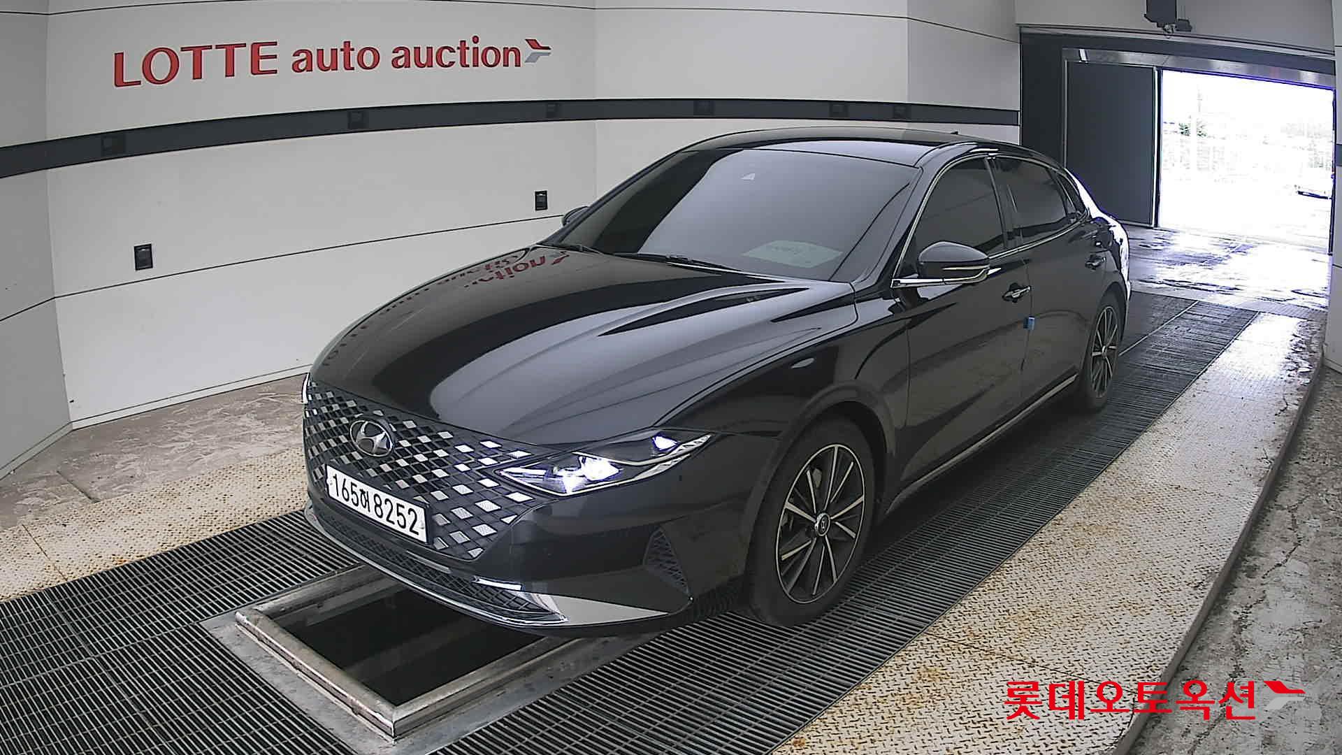 2022 - hyundai grandeur