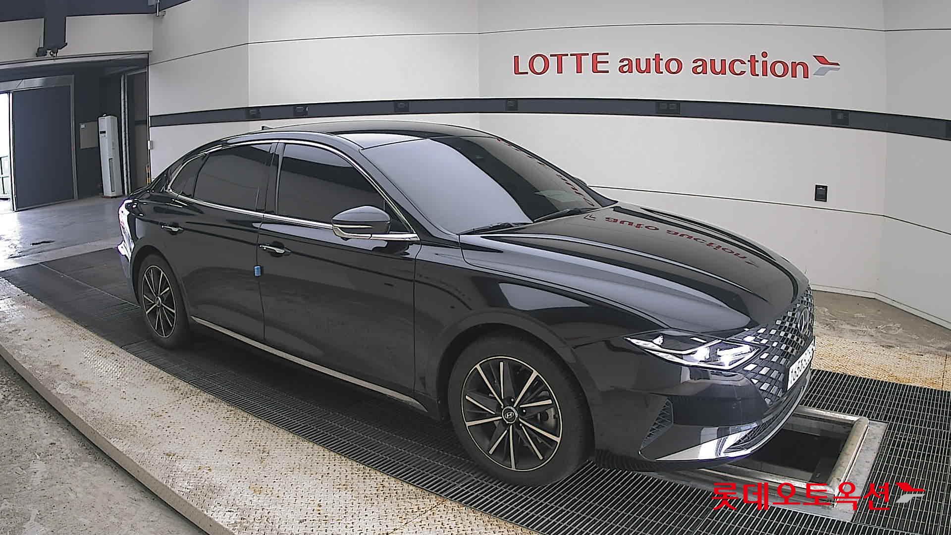2022 - hyundai grandeur