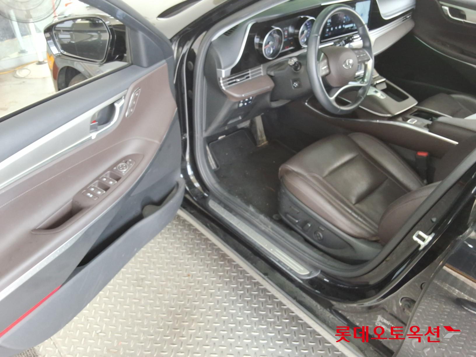 2022 - hyundai grandeur