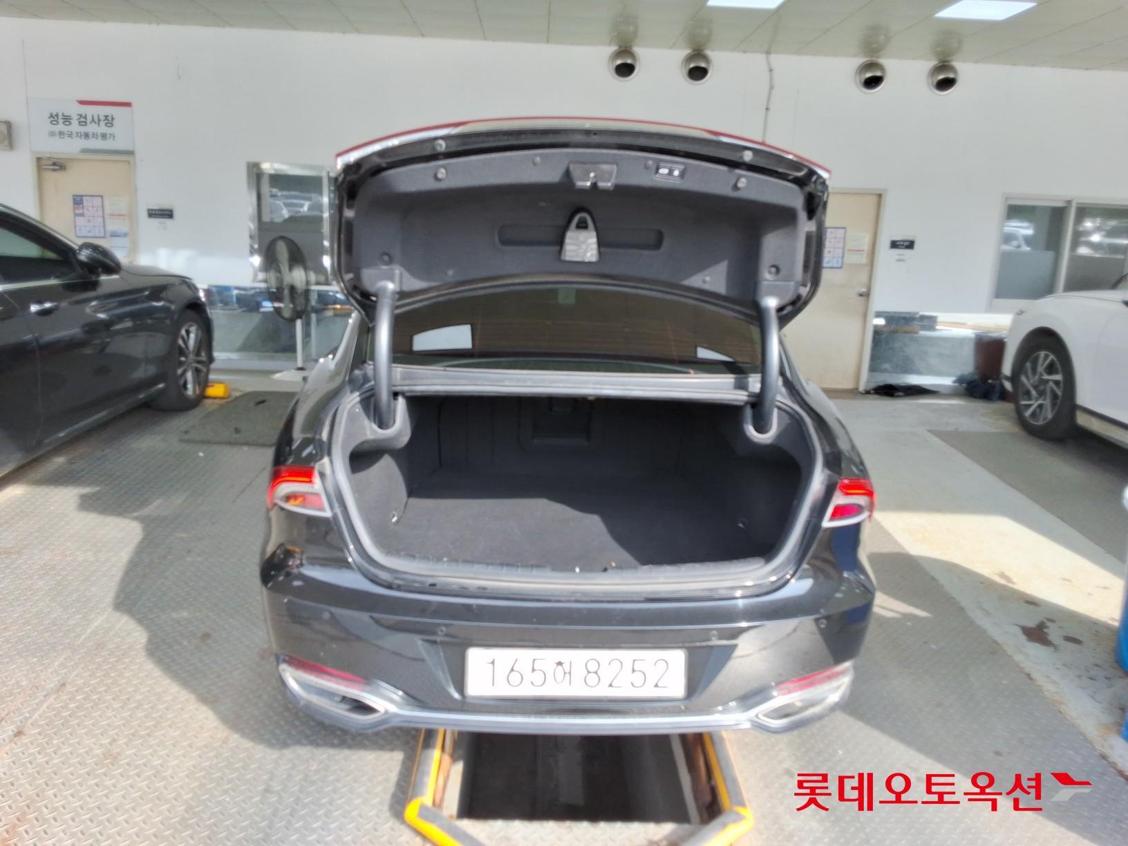 2022 - hyundai grandeur