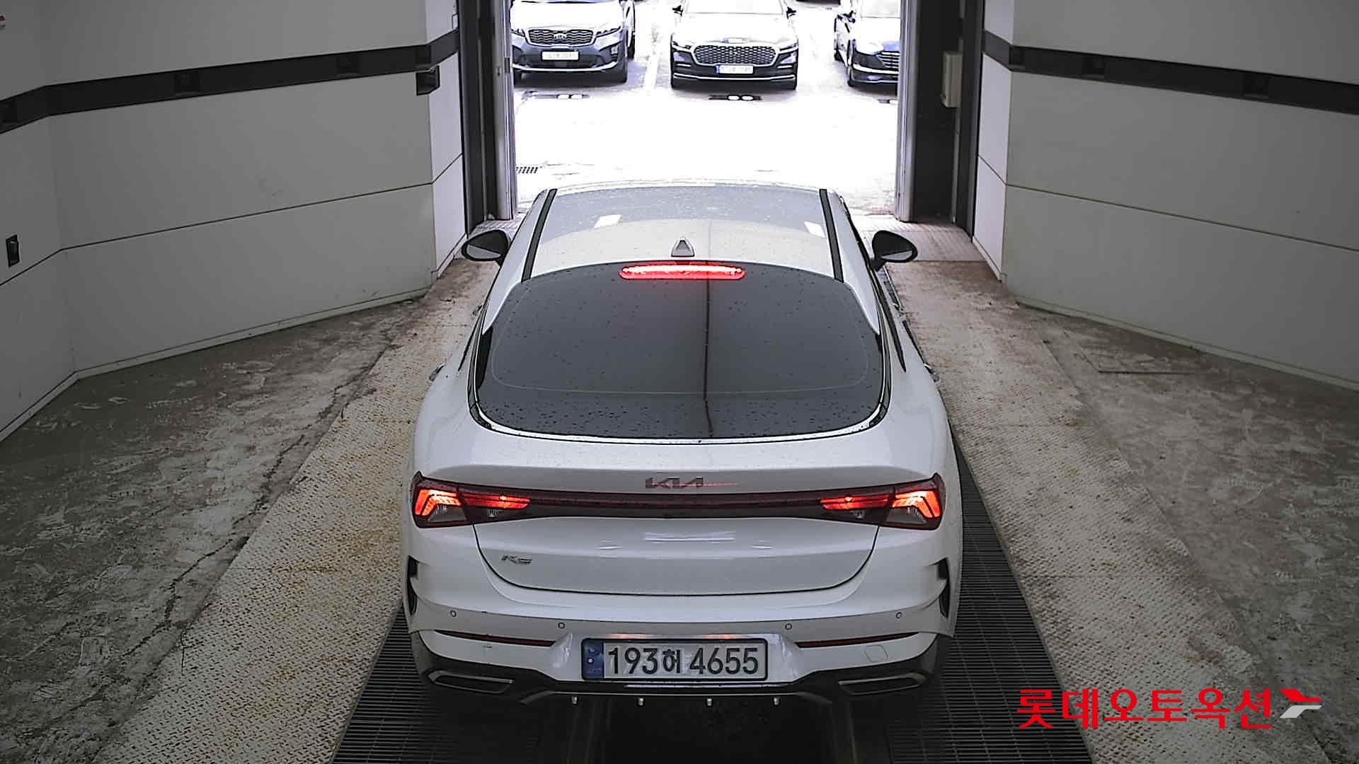 2022 - kia k5