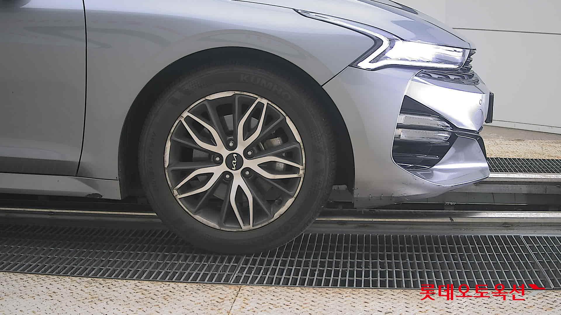 2023 - kia k5