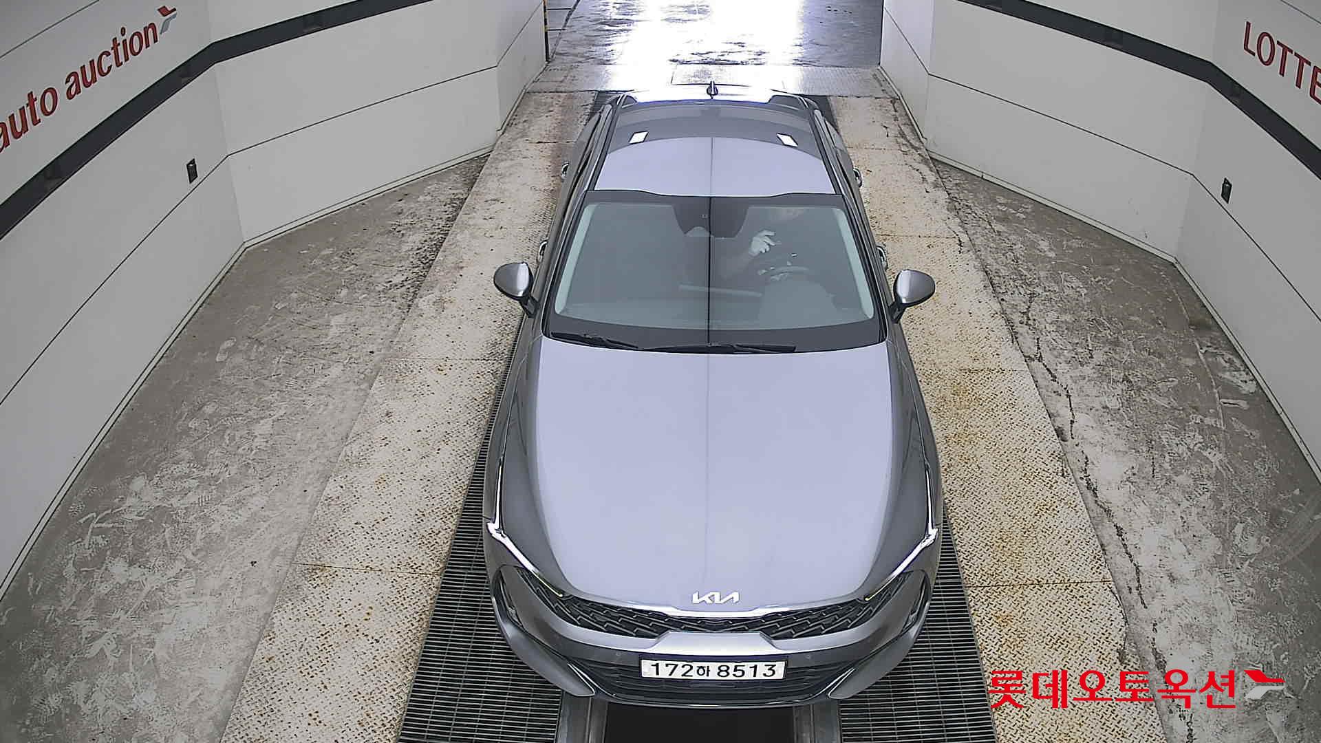 2023 - kia k5