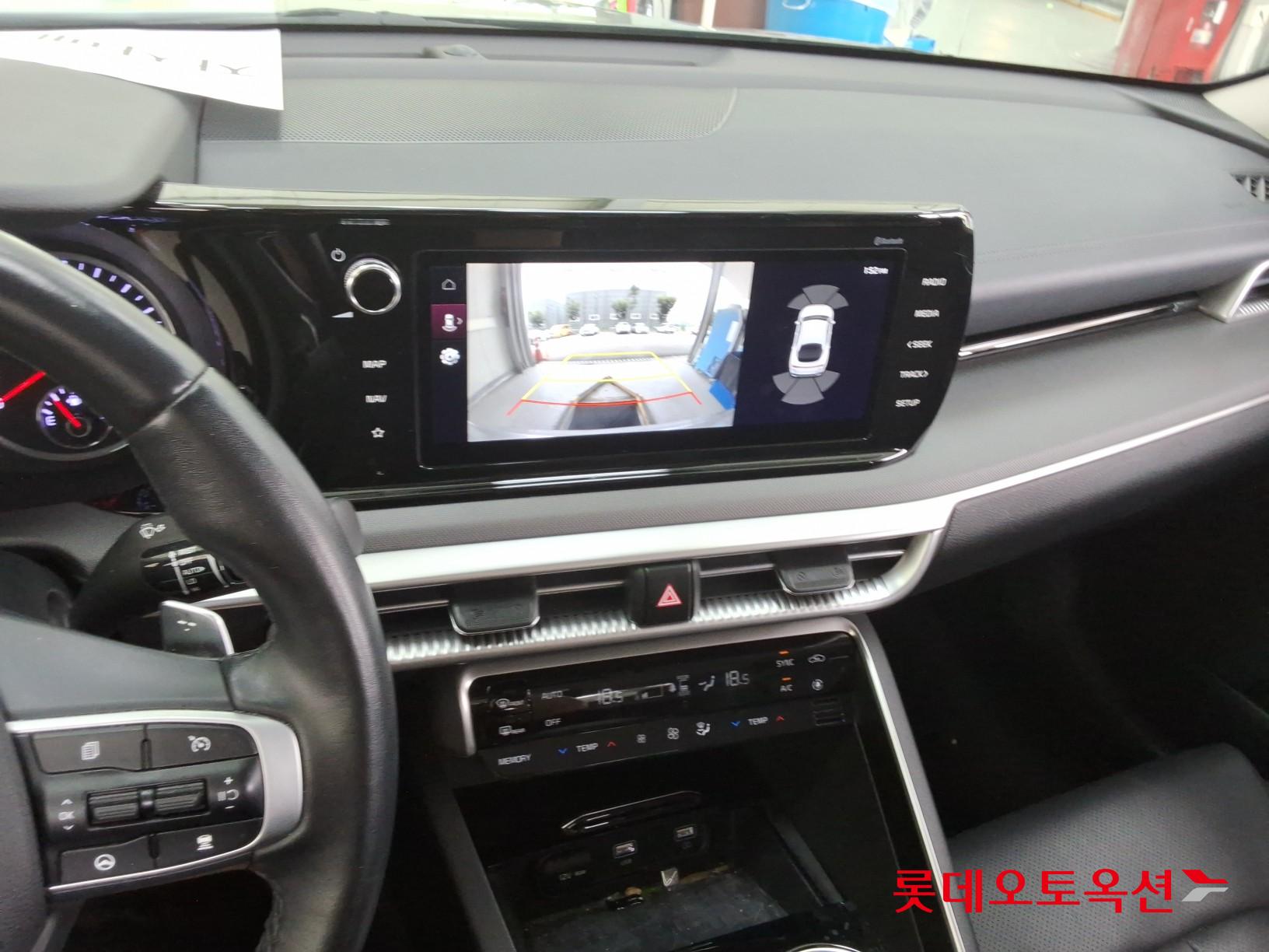 2023 - kia k5