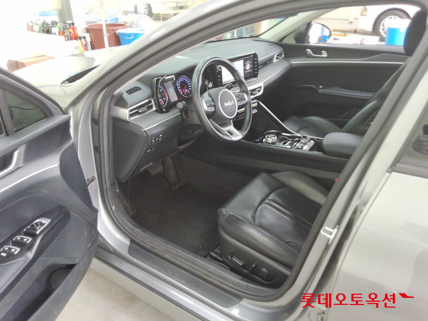 2023 - kia k5