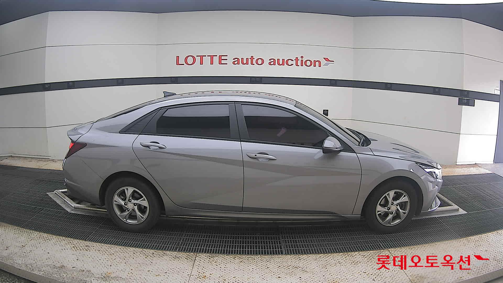 2021 - hyundai avante