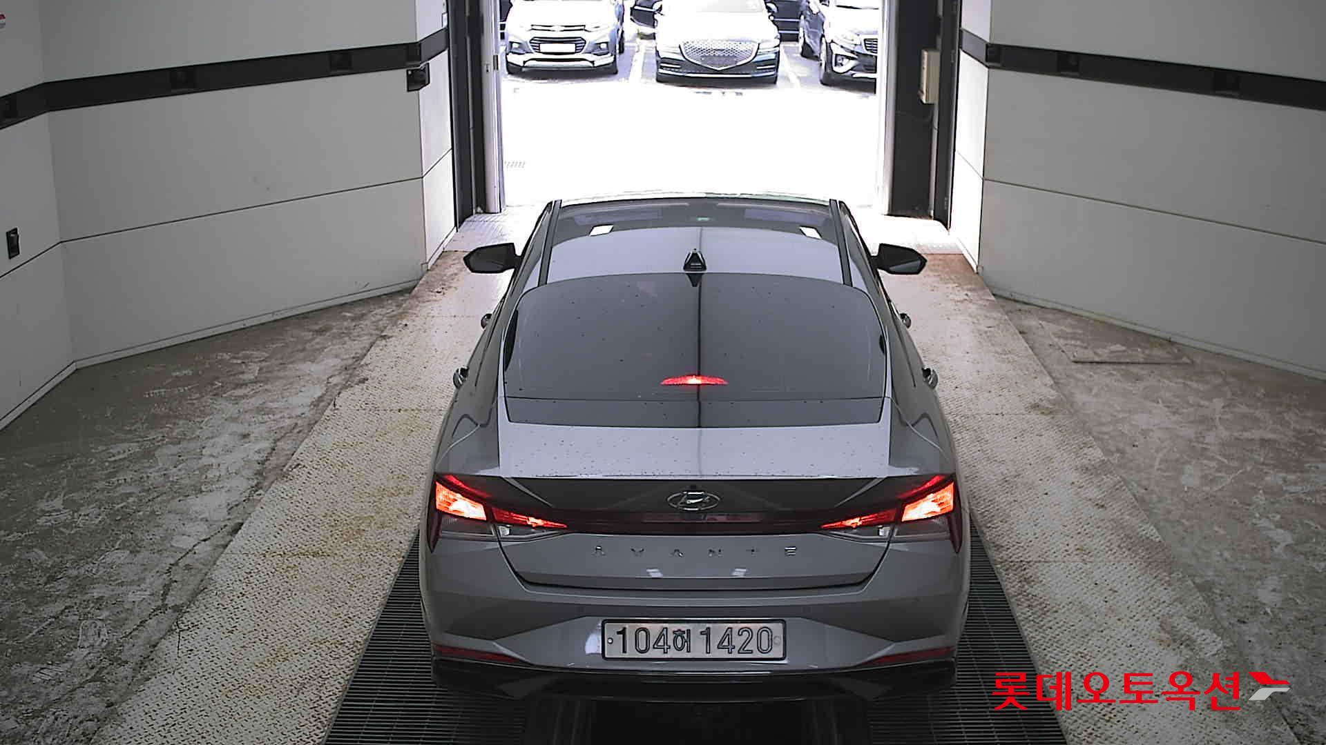 2021 - hyundai avante