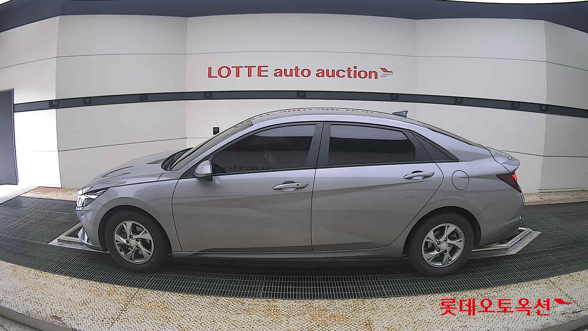2021 - hyundai avante