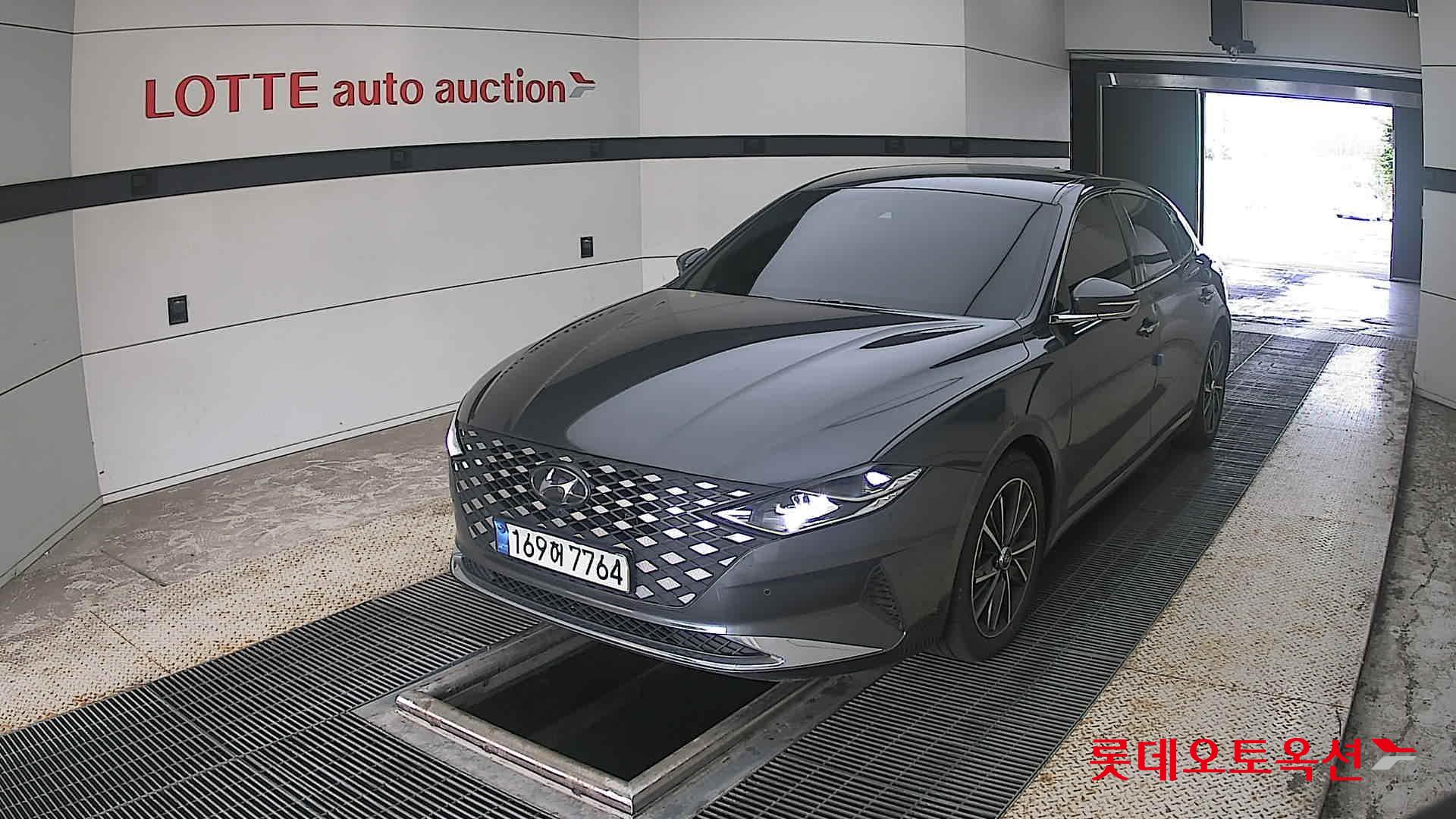 2022 - hyundai grandeur