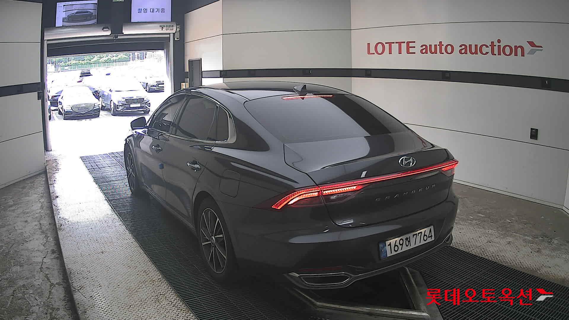 2022 - hyundai grandeur