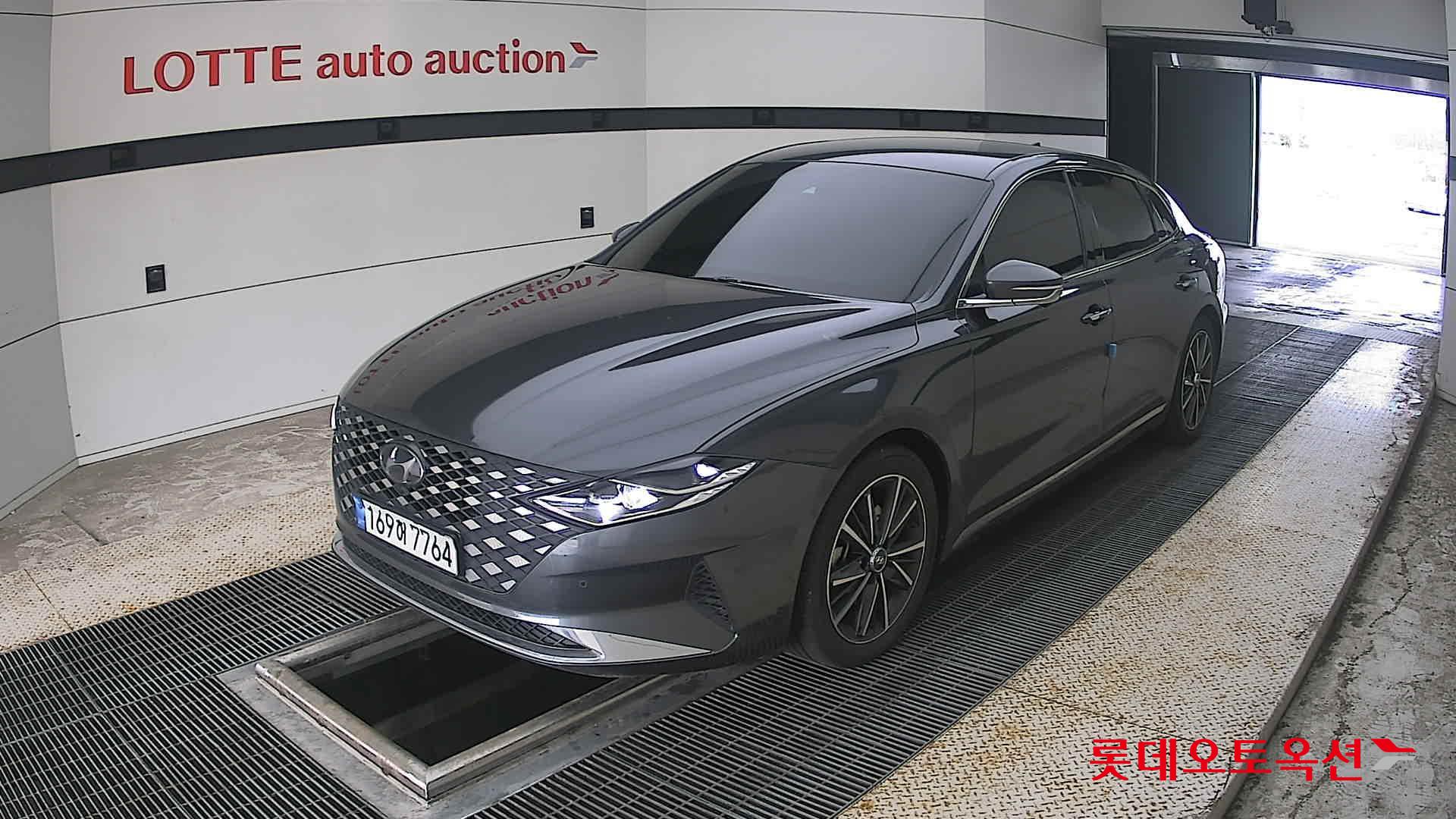 2022 - hyundai grandeur