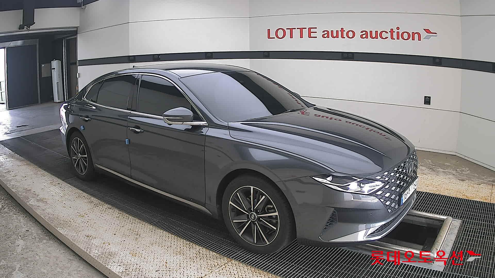 2022 - hyundai grandeur