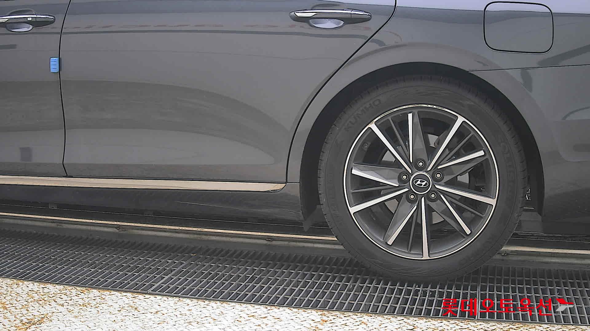 2022 - hyundai grandeur