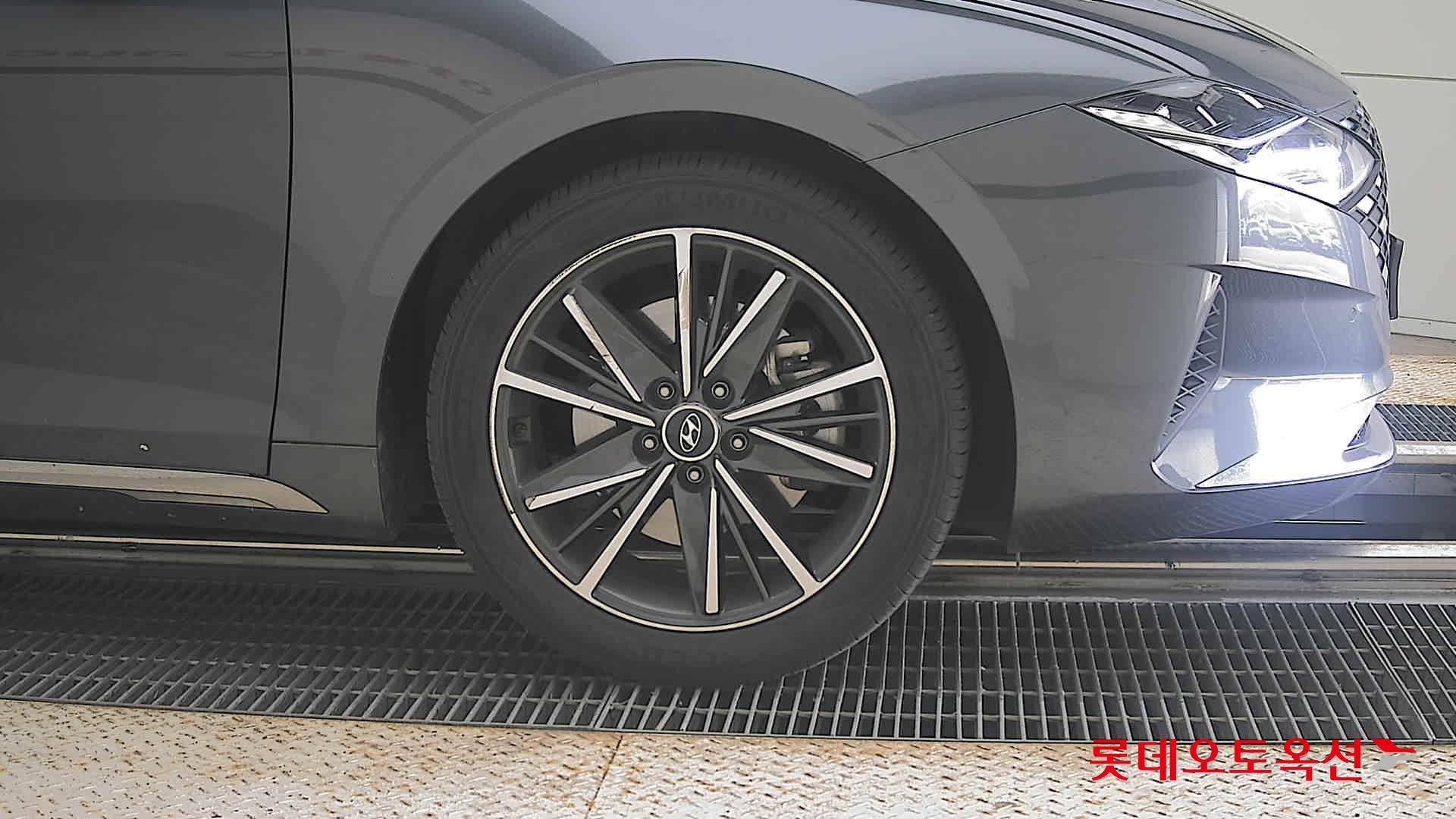 2022 - hyundai grandeur