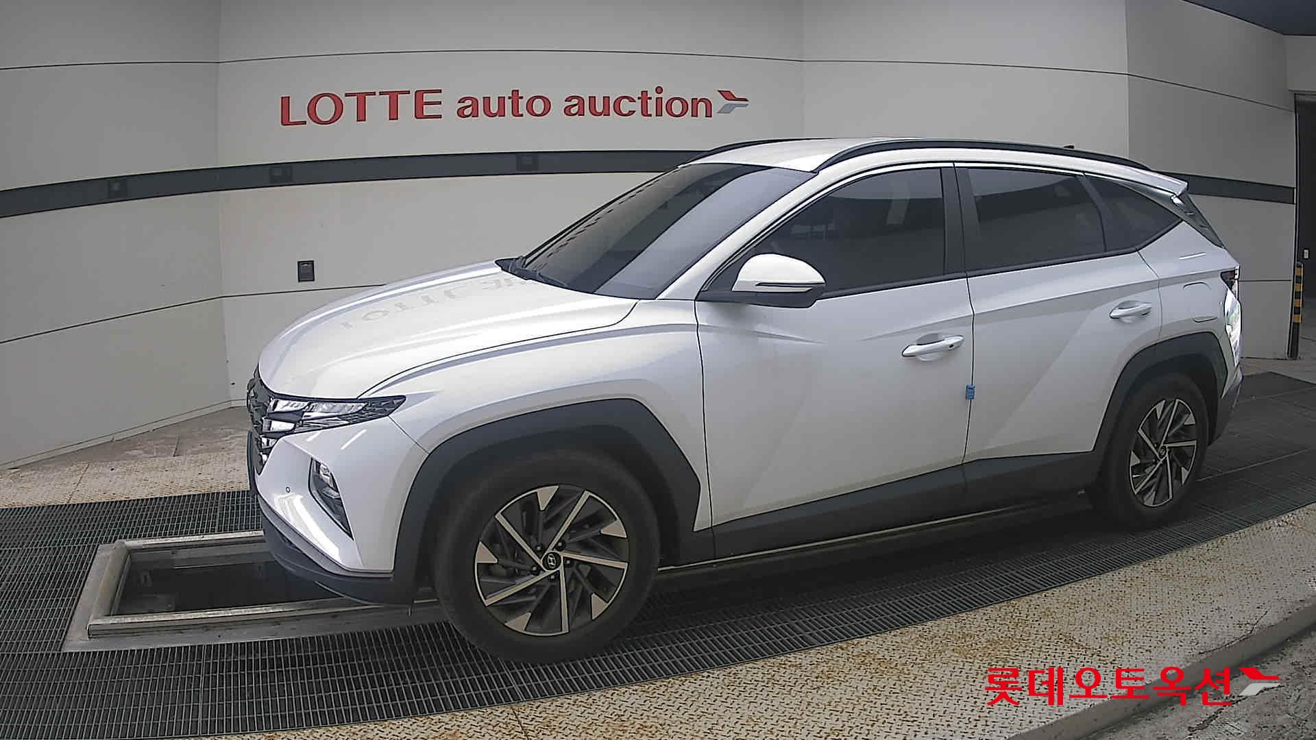 2022 - hyundai tucson