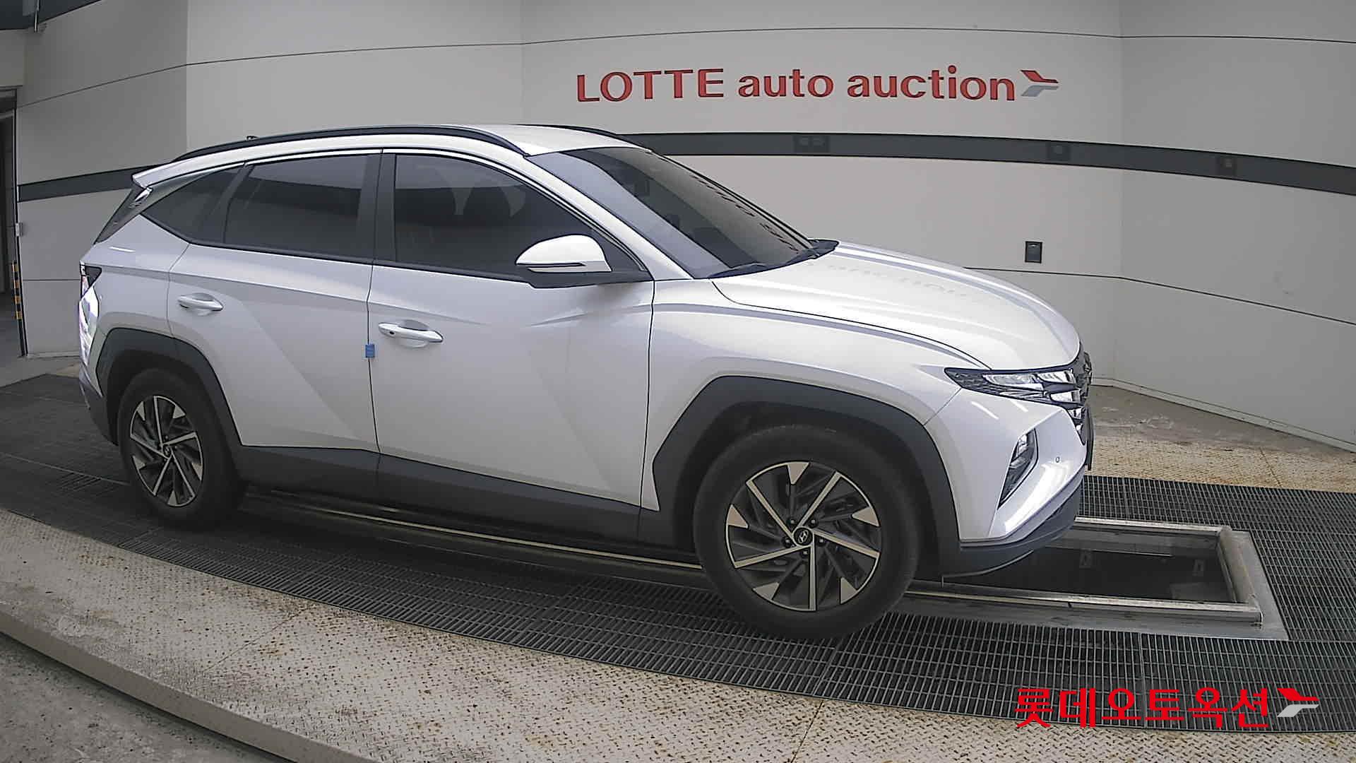 2022 - hyundai tucson