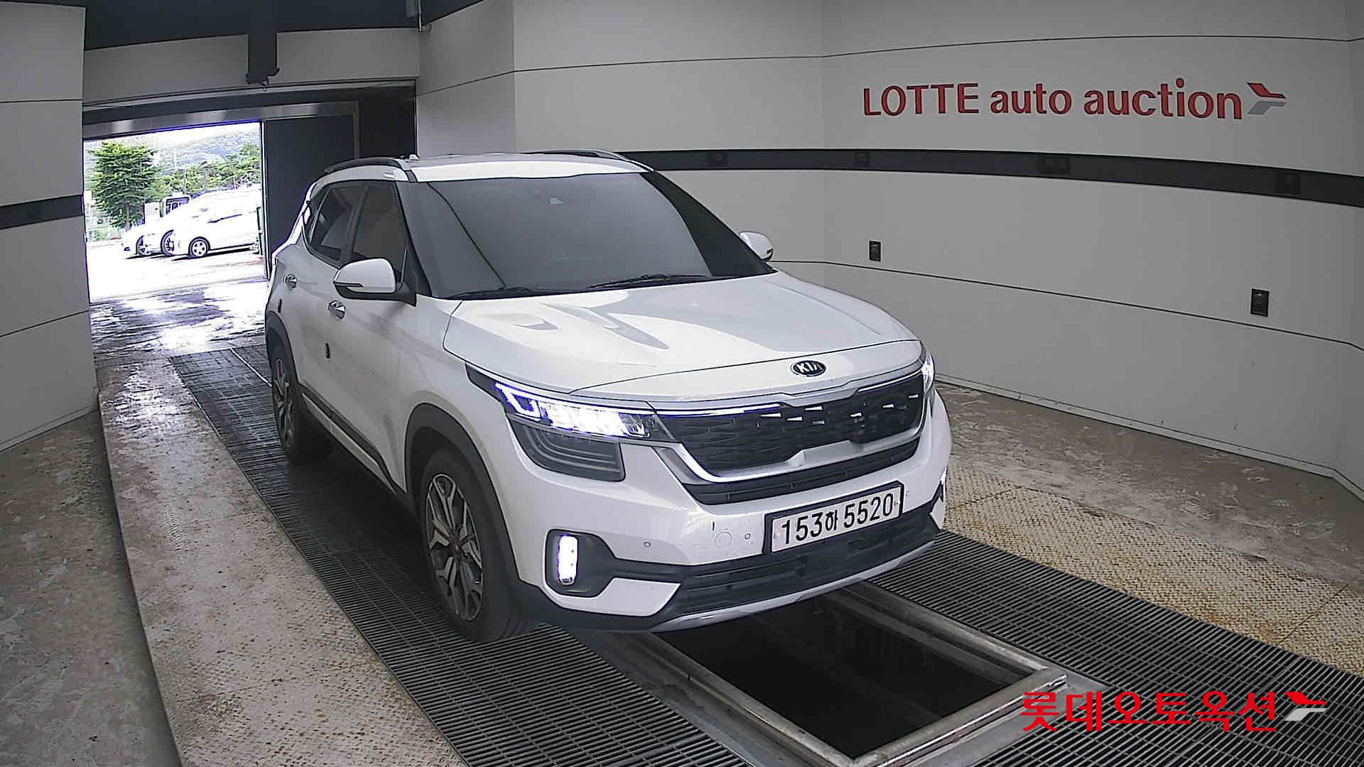 2022 - kia seltos