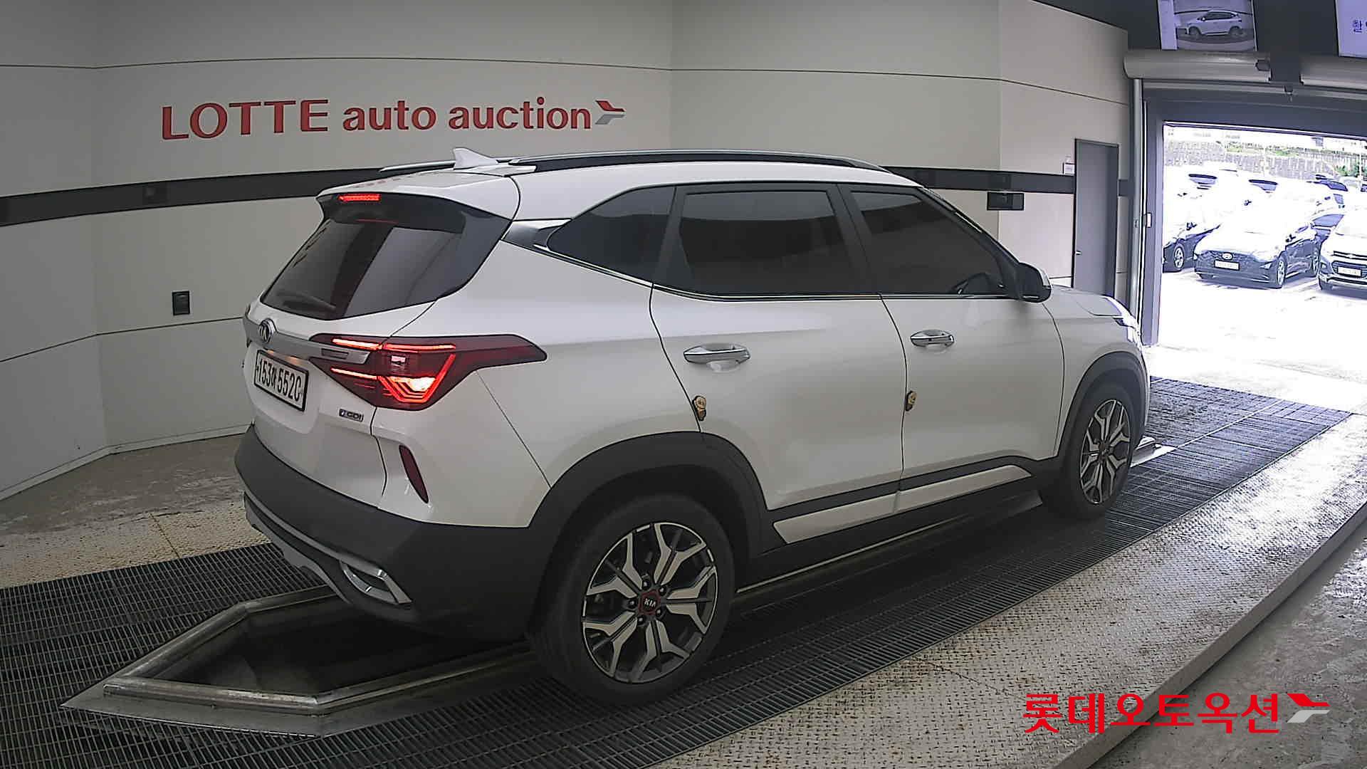 2022 - kia seltos